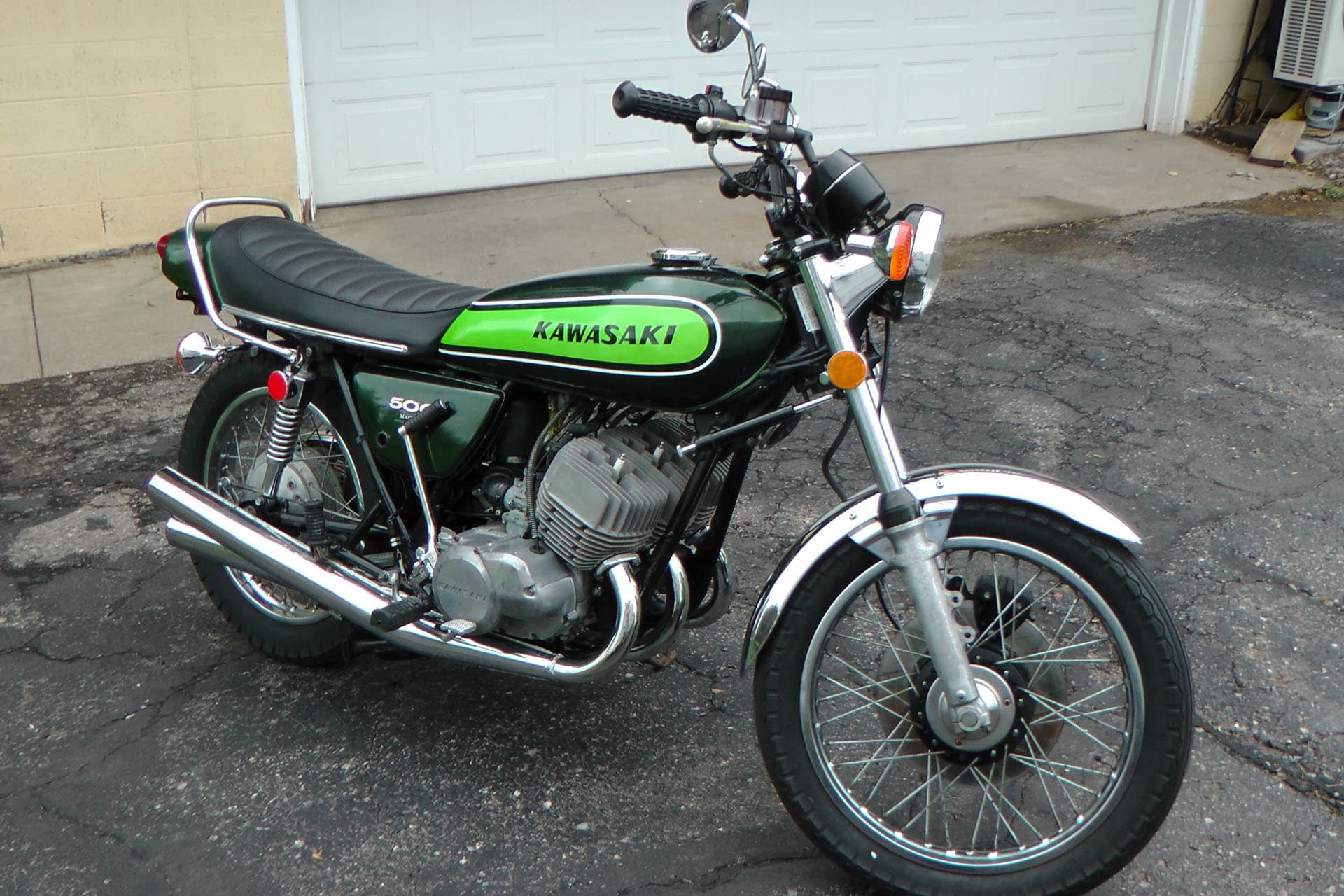 1974 Kawasaki H1 Mach III sold for $7,900