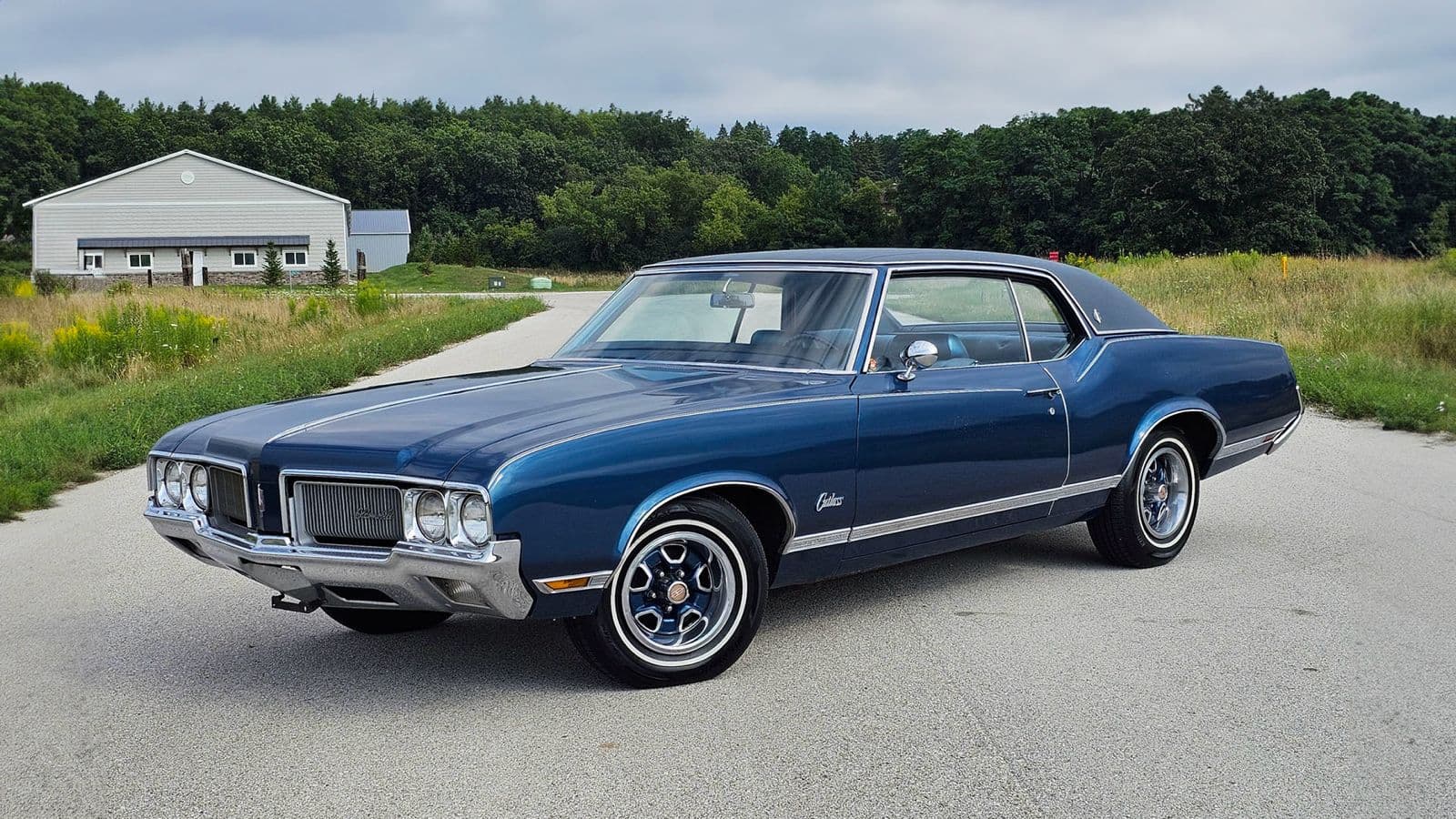1970 Oldsmobile Cutlass sold for $13,500