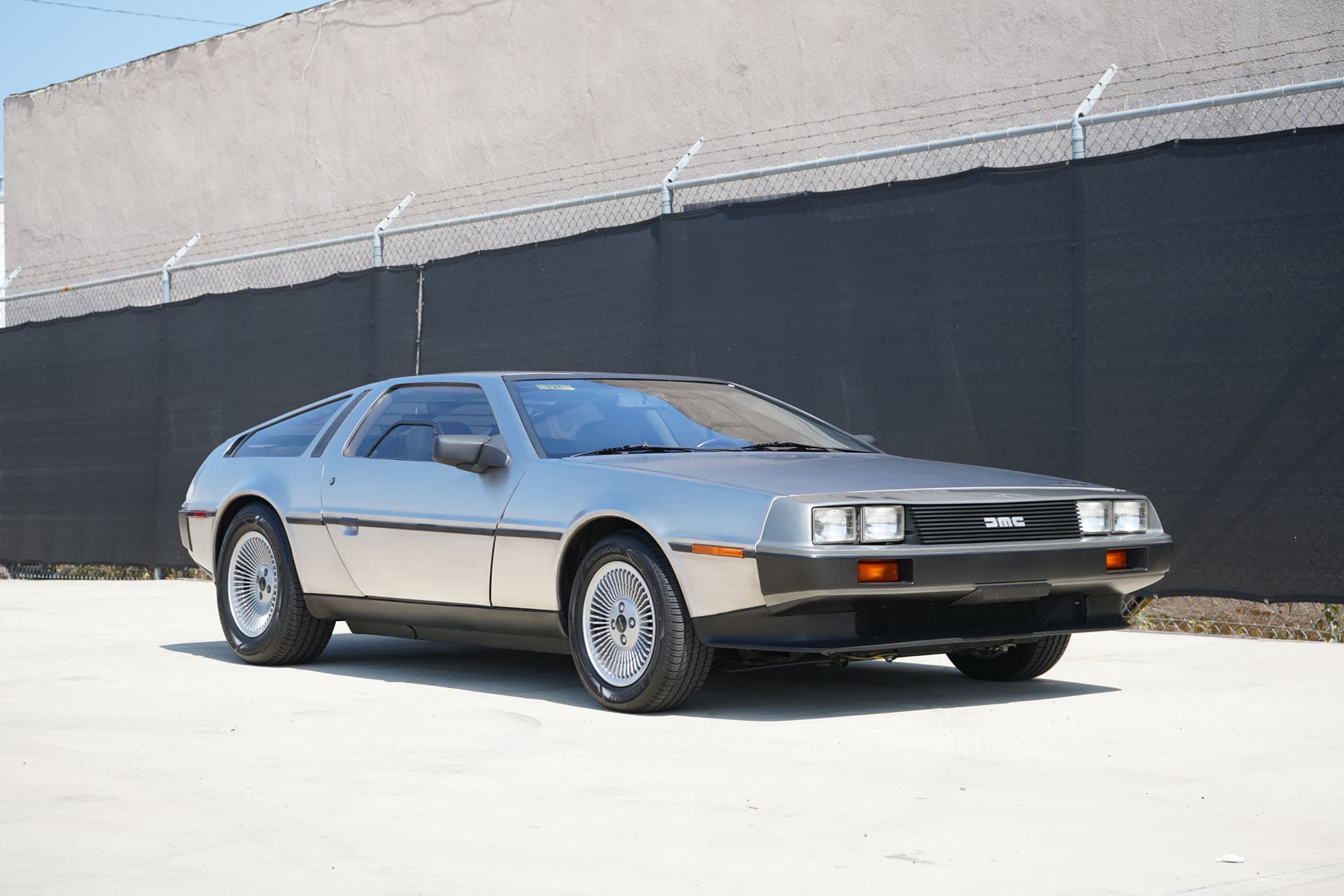 1982 Delorean DMC-12 sold for $60,000