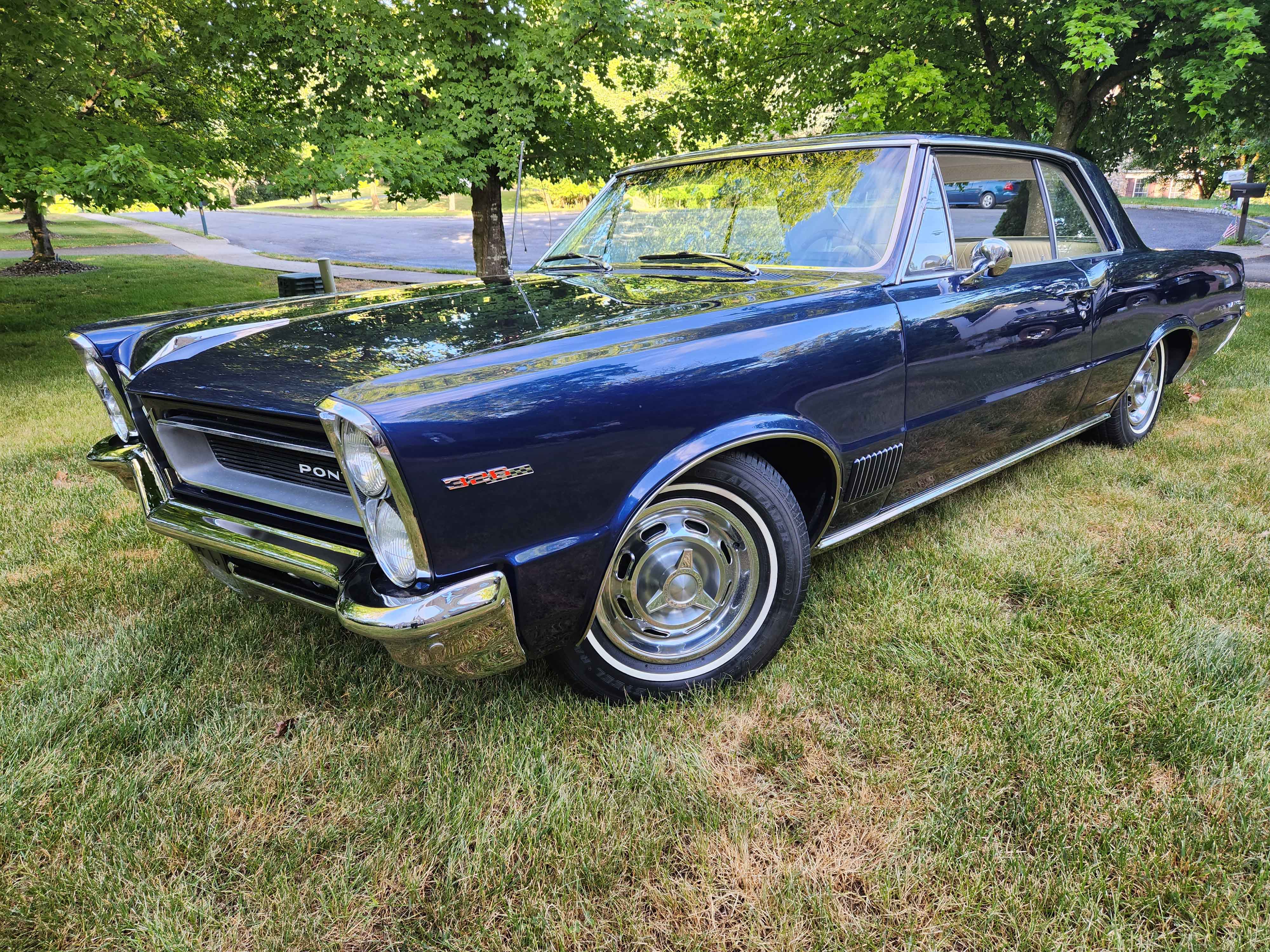 1965 Pontiac LeMans sold for $23,500