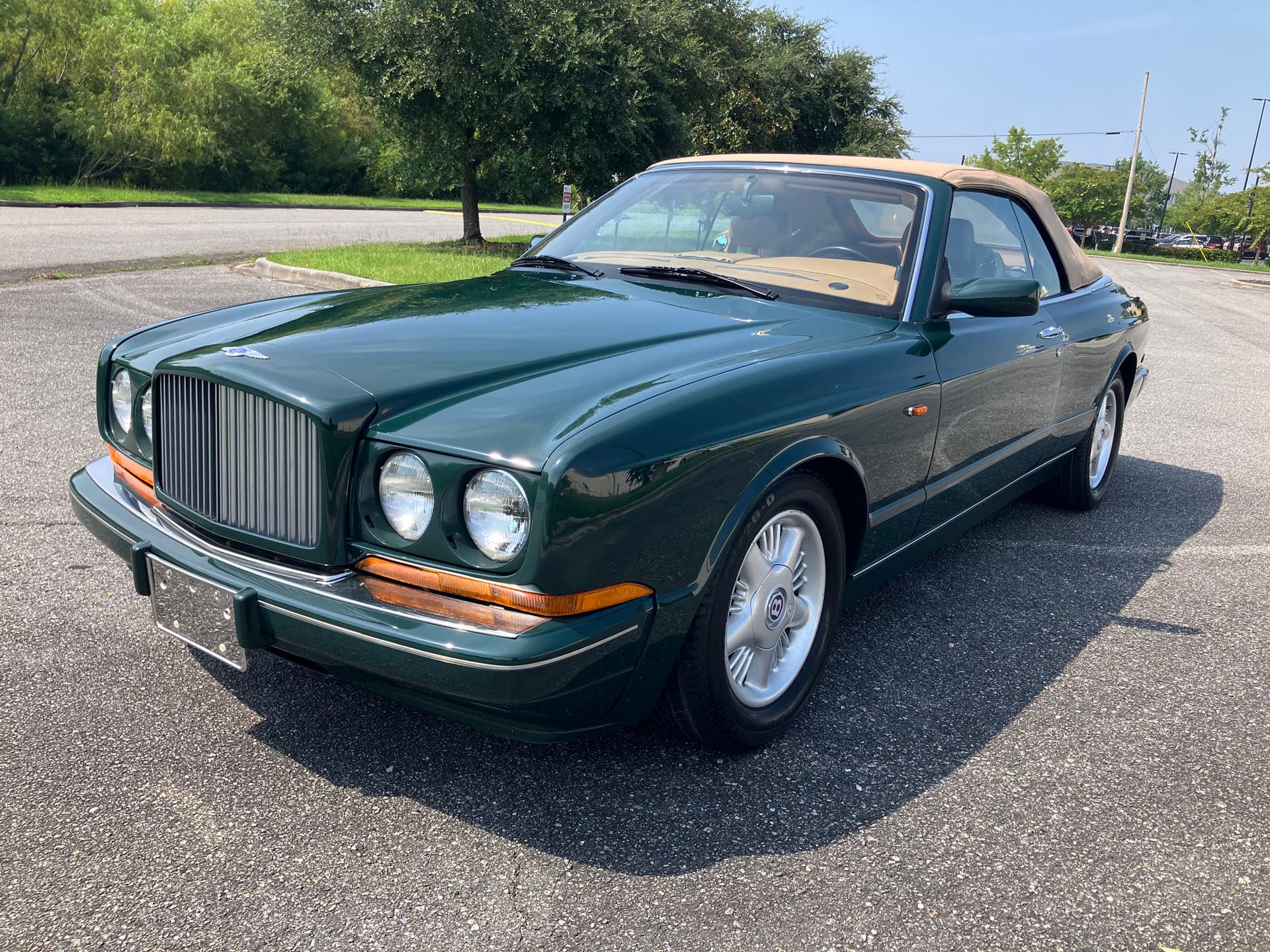 1996 Bentley Azure sold for $0