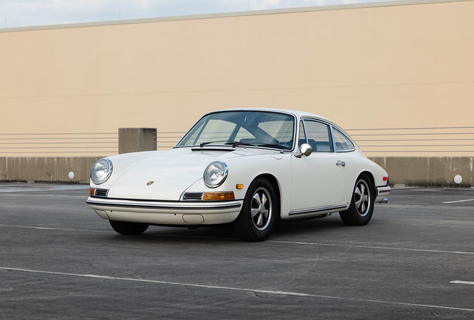 1968 Porsche 912 sold for $57,500