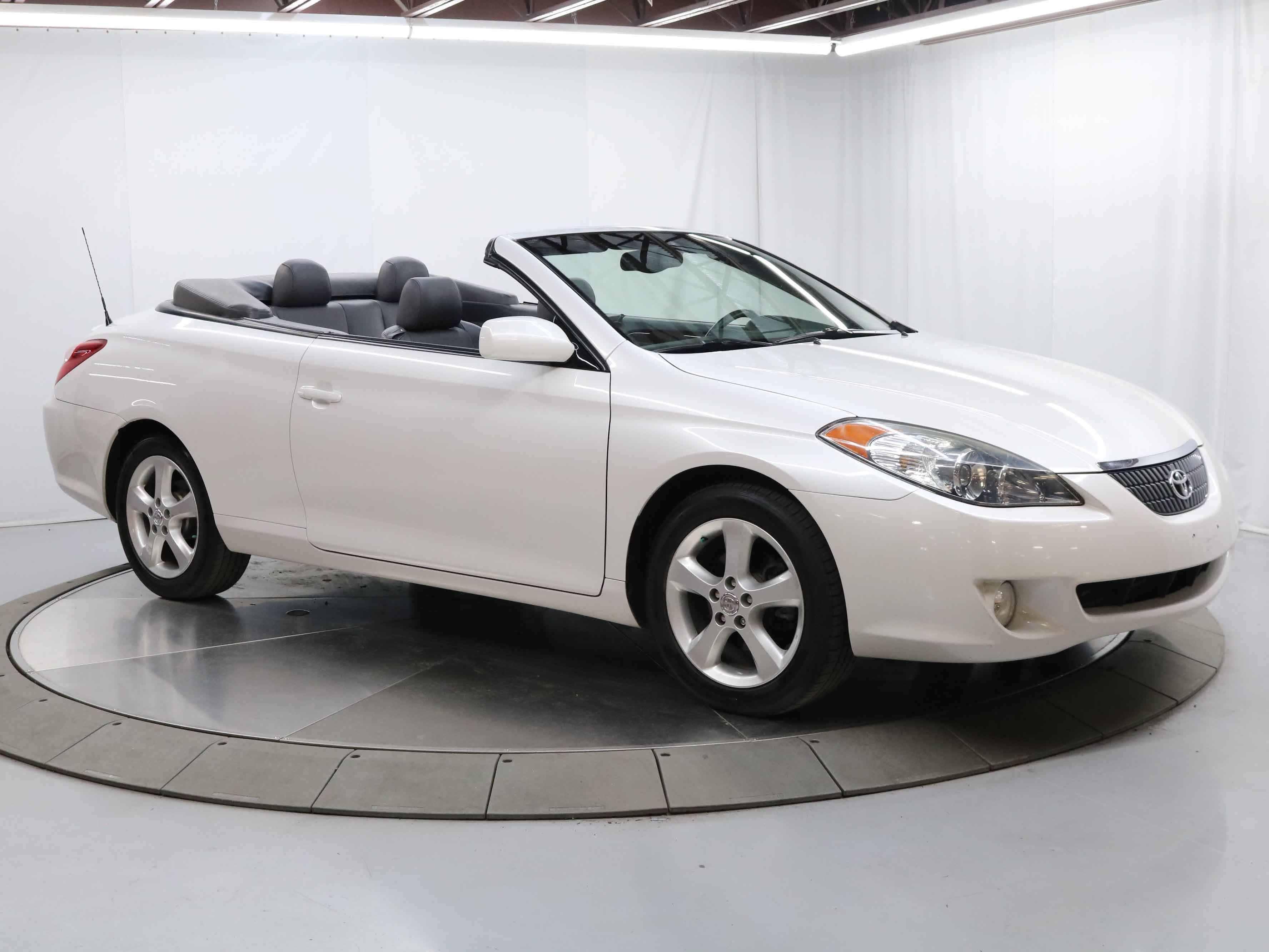 2004 Toyota Solara sold for $0