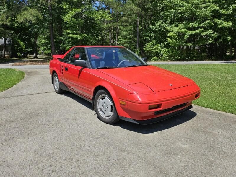 1986 Toyota MR2 sold for $5,000