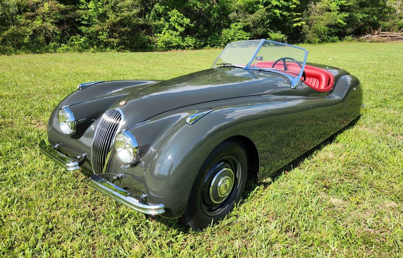 1951 Jaguar XK 120 sold for $0