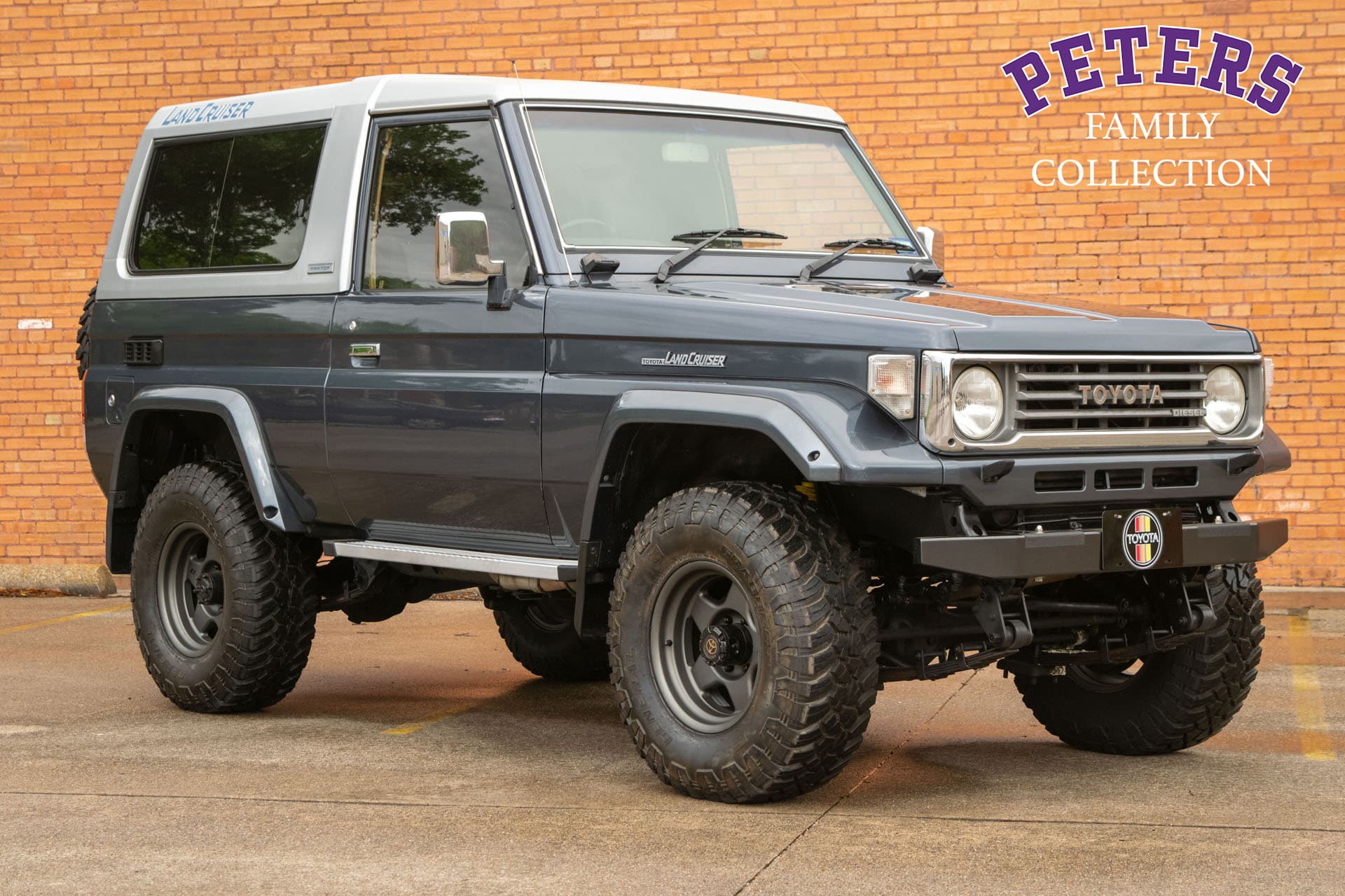 1994 Toyota Land Cruiser sold for $26,650