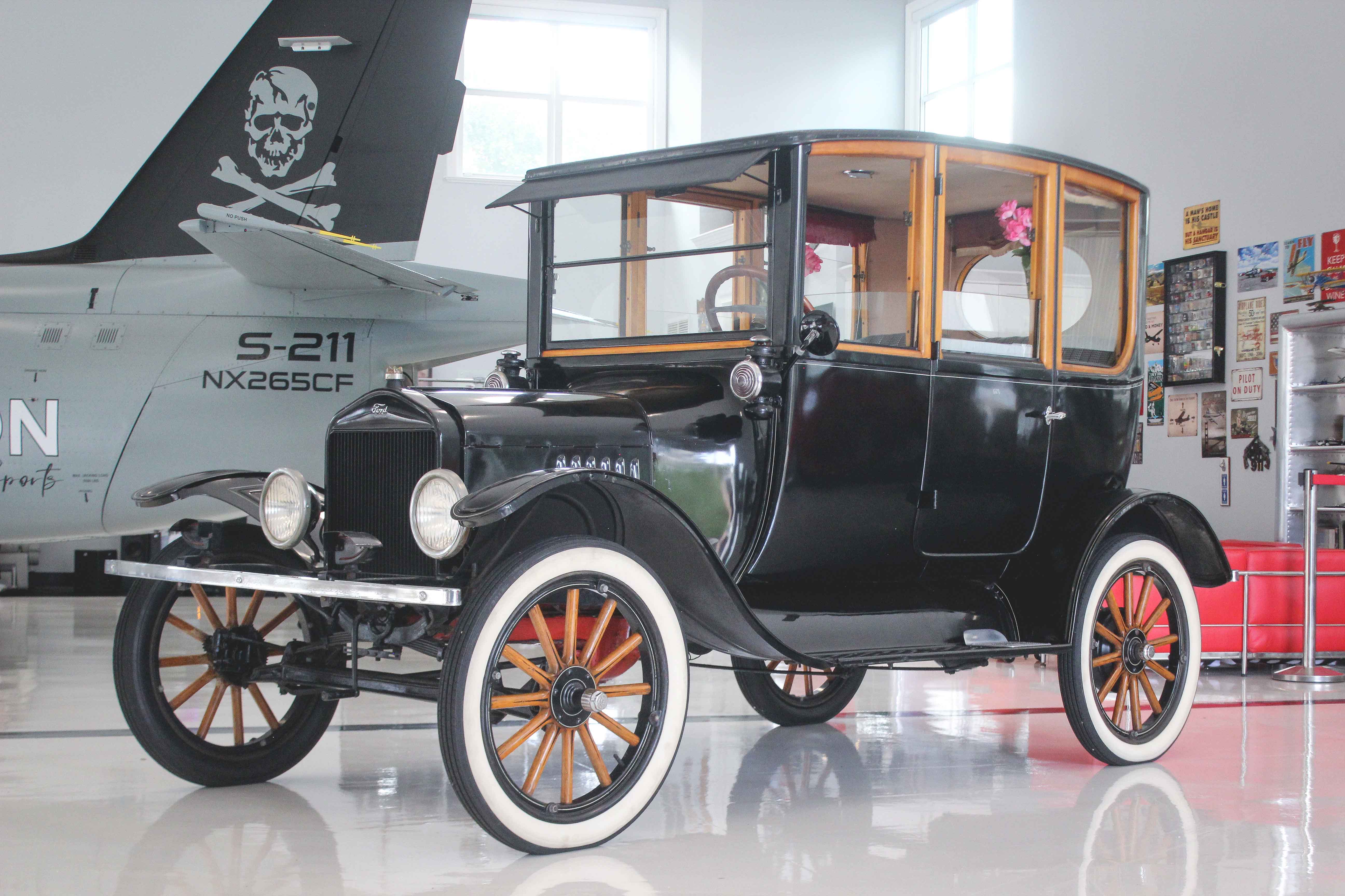 1921 Ford Model T sold for $10,333