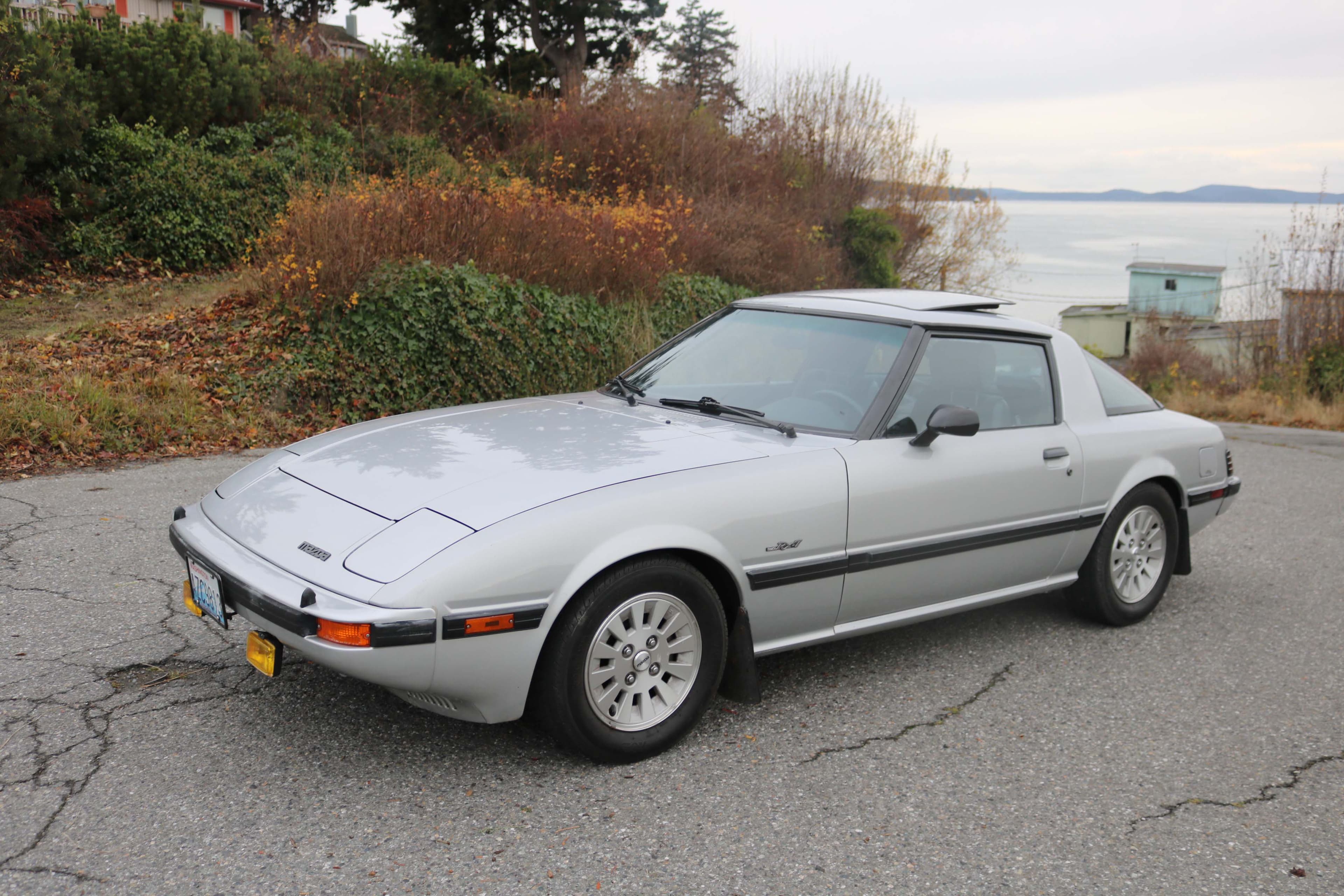 1984 Mazda RX-7 sold for $8,350
