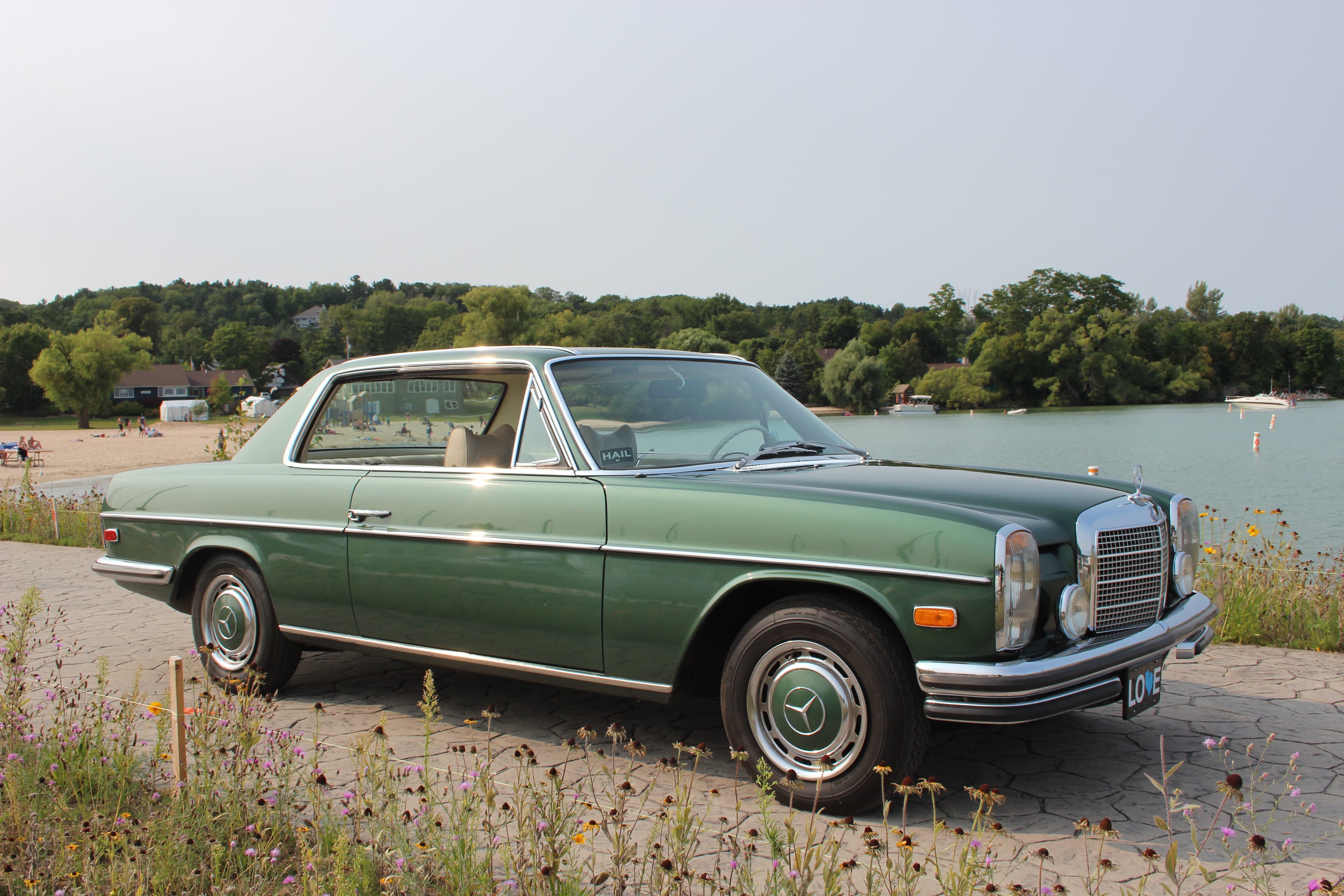 1969 Mercedes-Benz 250CE sold for $0