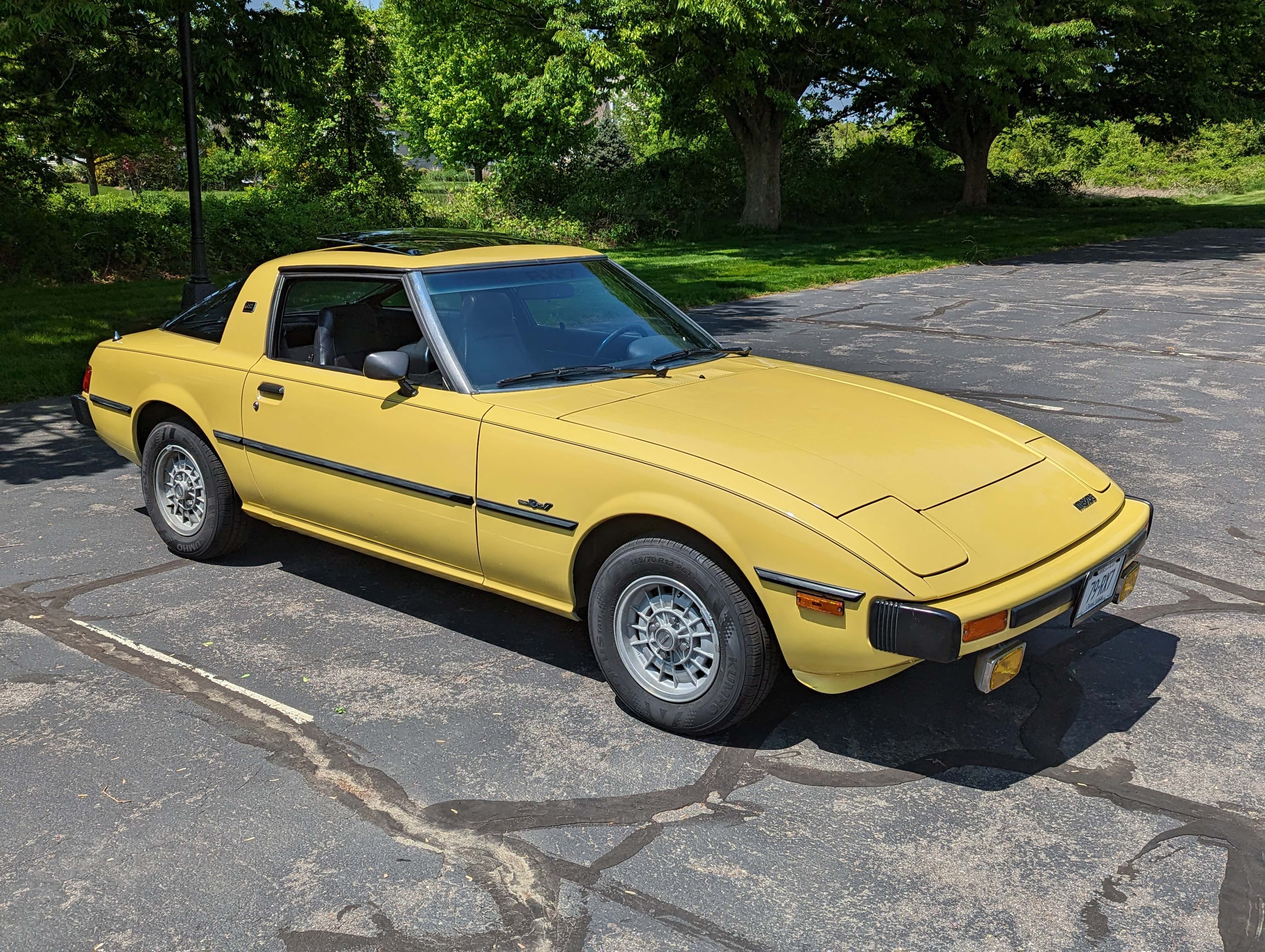 1979 Mazda RX-7 sold for $18,500