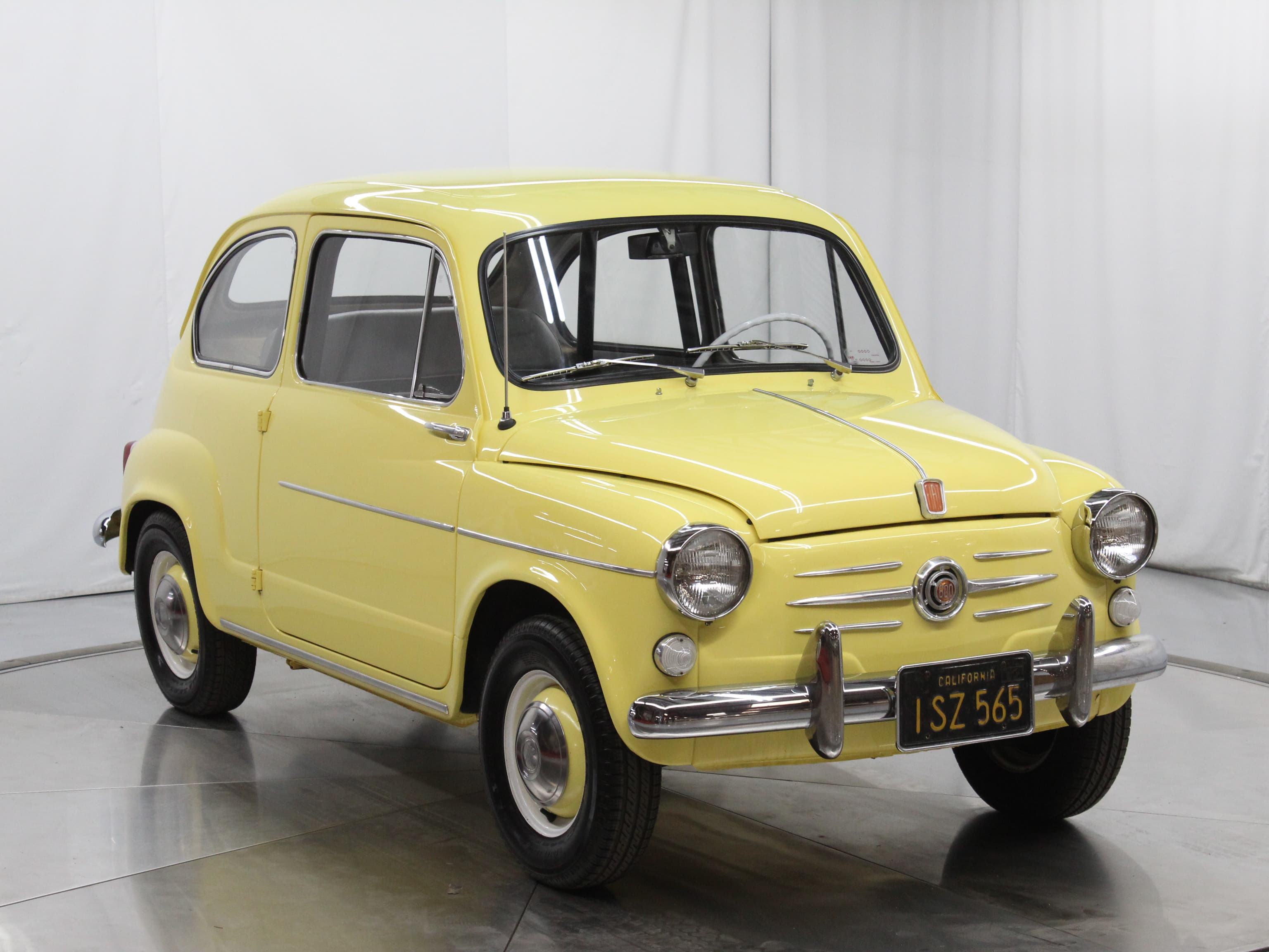 1963 Fiat 600 sold for $0