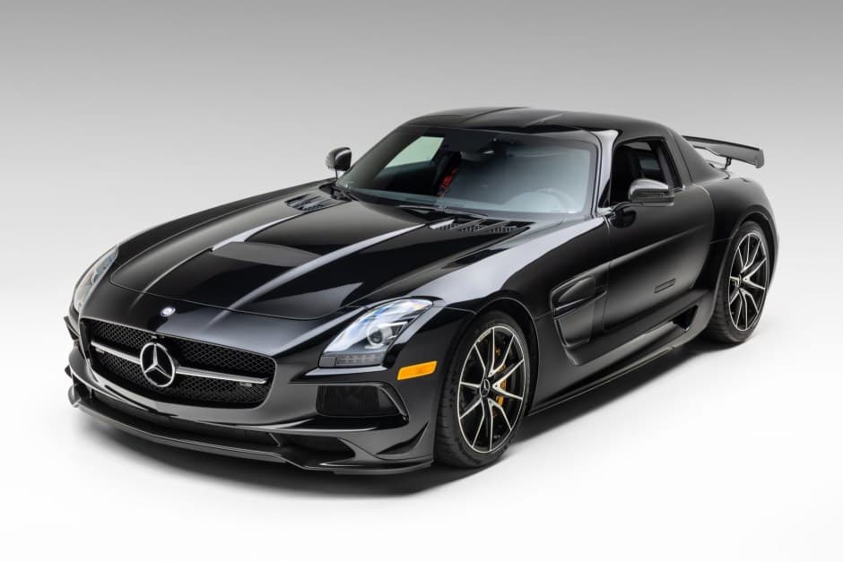 2014 Mercedes-Benz SLS AMG sold for $700,000