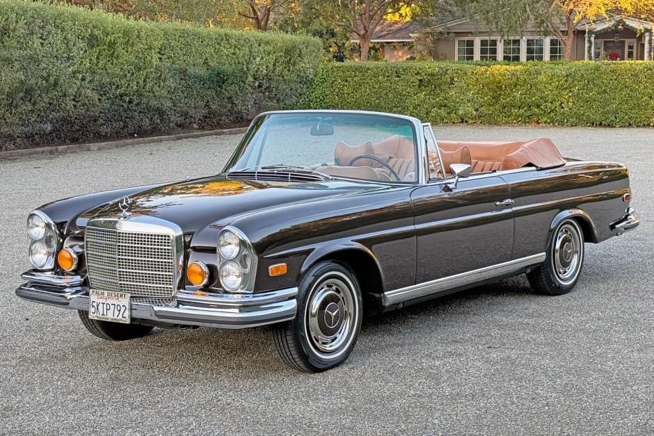 1971 Mercedes-Benz W111 Coupe & Cabriolet sold for $315,000