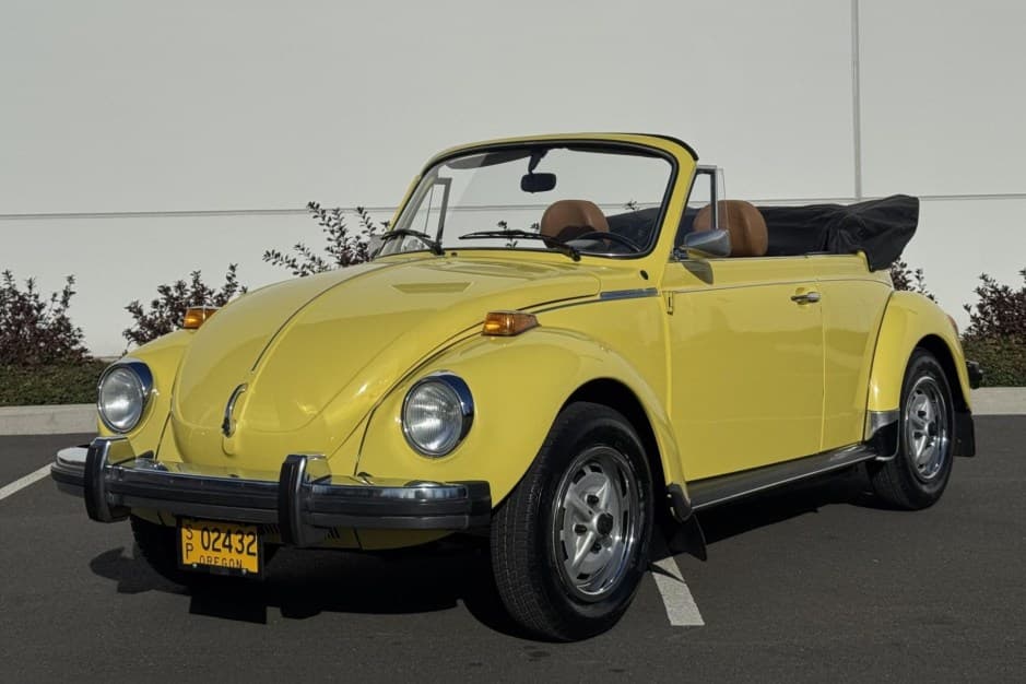 1979 Volkswagen Super Beetle sold for $35,500