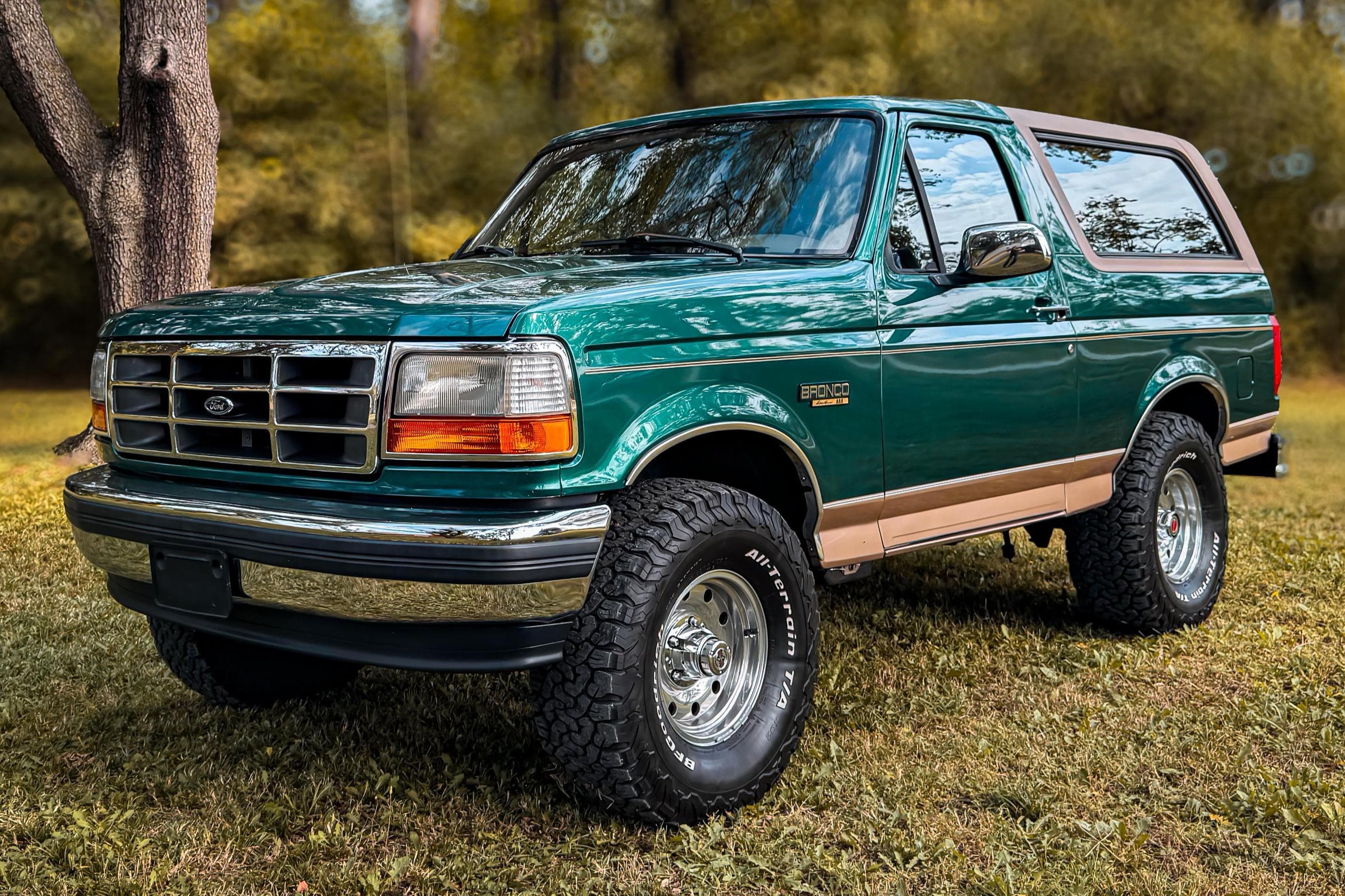 1996 Ford Bronco sold for $28,500