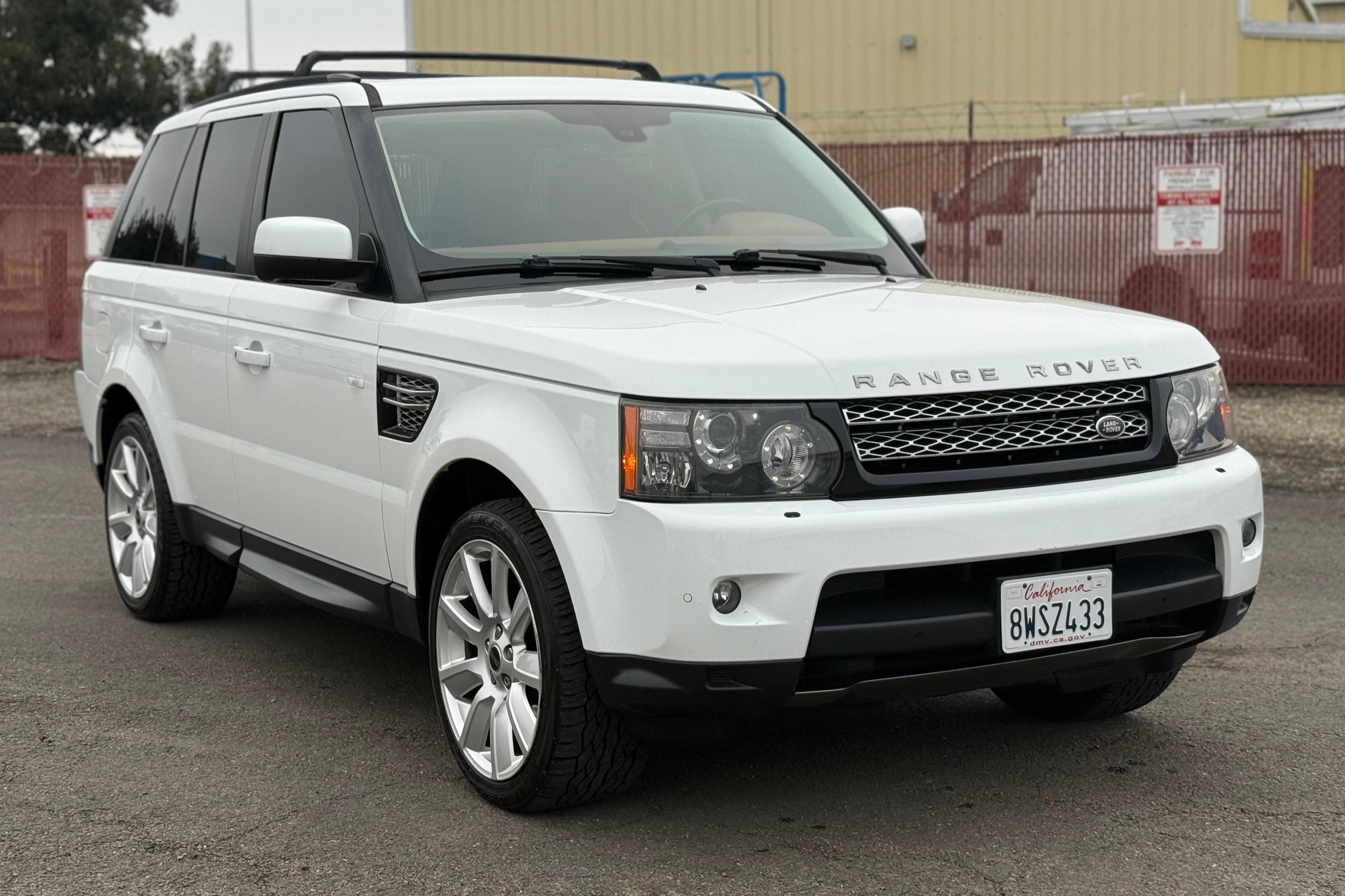 2013 Land Rover Range Rover Sport sold for $9,500