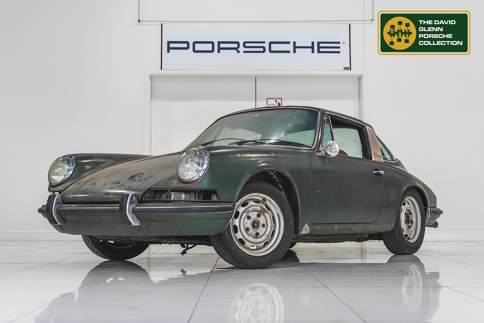 1969 Porsche 911 sold for $67,777