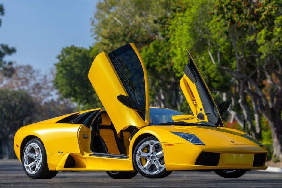 2005 Lamborghini Murciélago sold for $660,000
