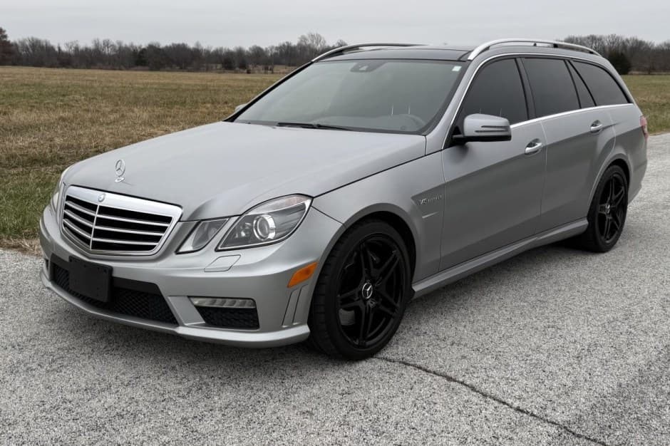 2012 Mercedes-Benz W212 E-Class AMG sold for $25,000
