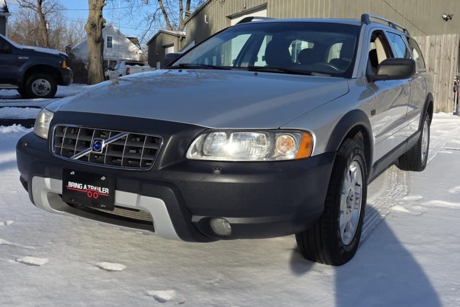 2005 Volvo XC70 sold for $16,750
