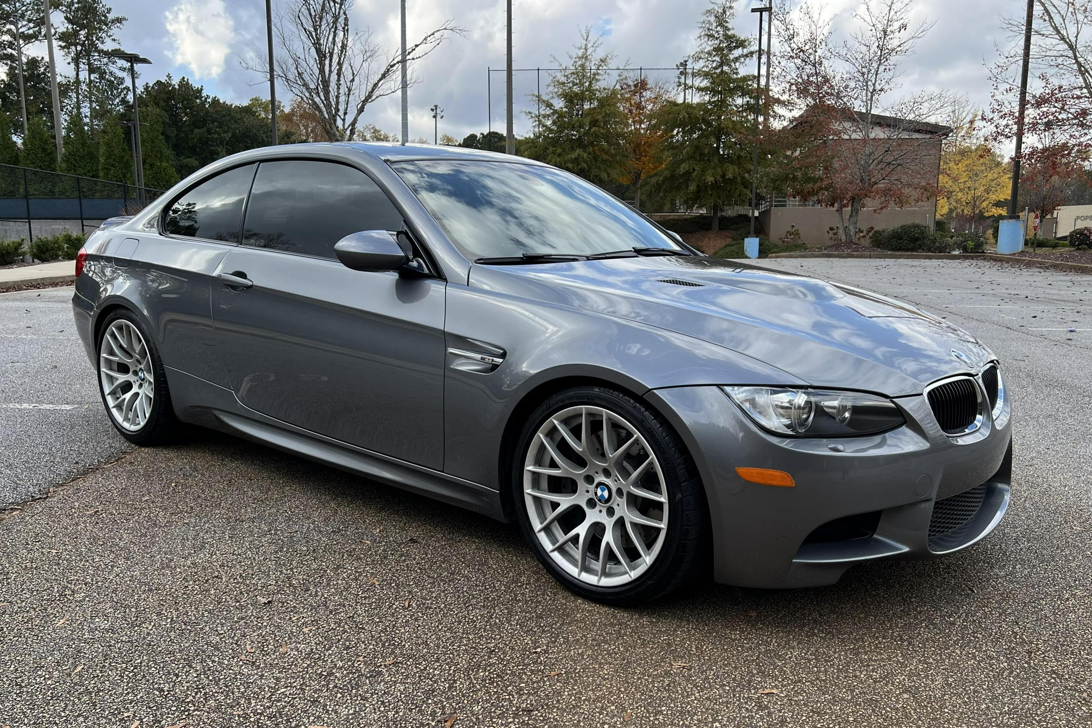 2011 BMW E9X M3 sold for $31,750