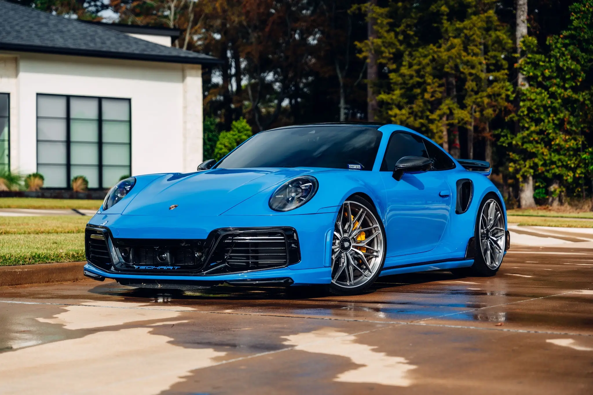 2022 Porsche 911 Turbo S sold for $286,500