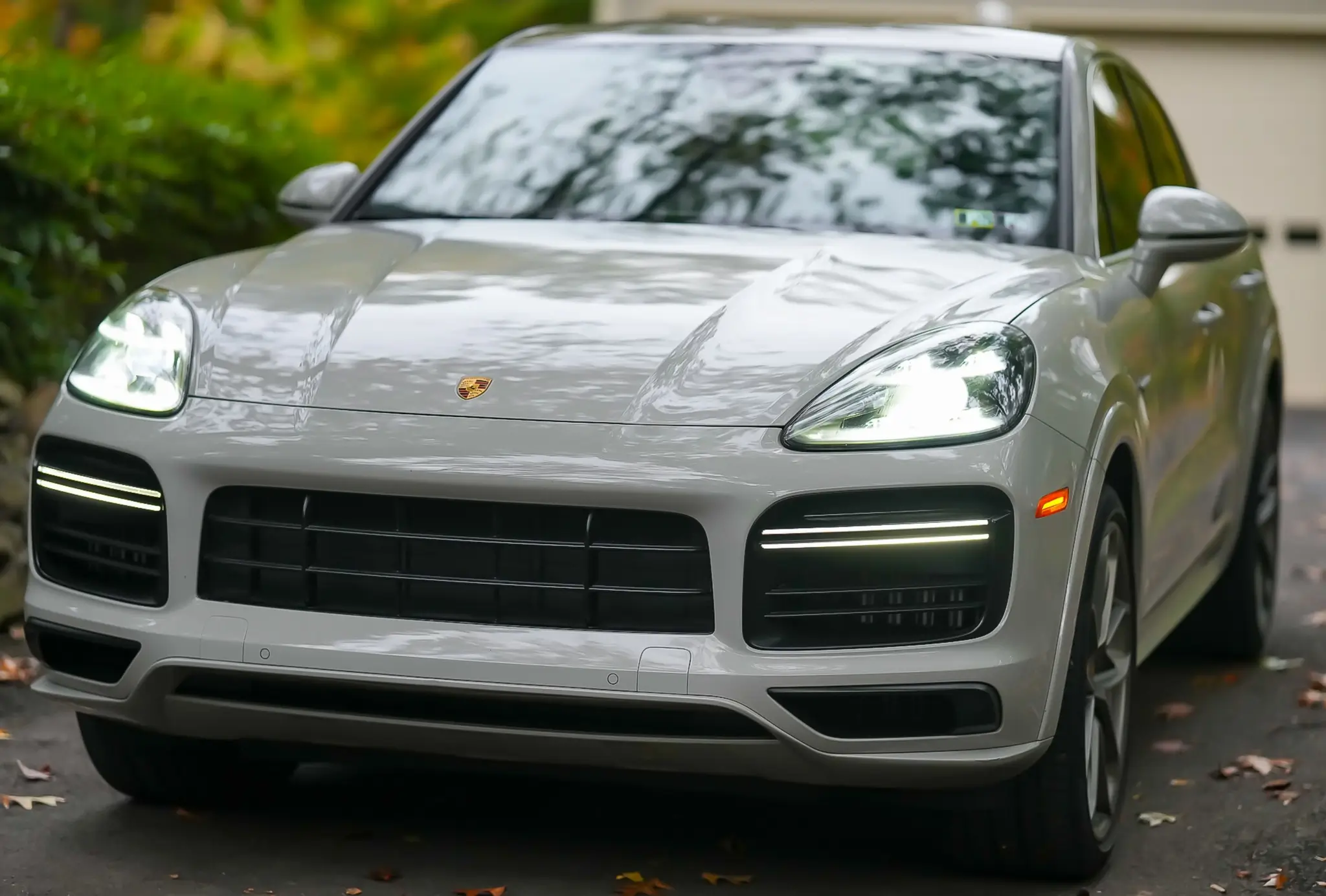 2021 Porsche Cayenne Turbo S E-Hybrid Coupe sold for $89,000