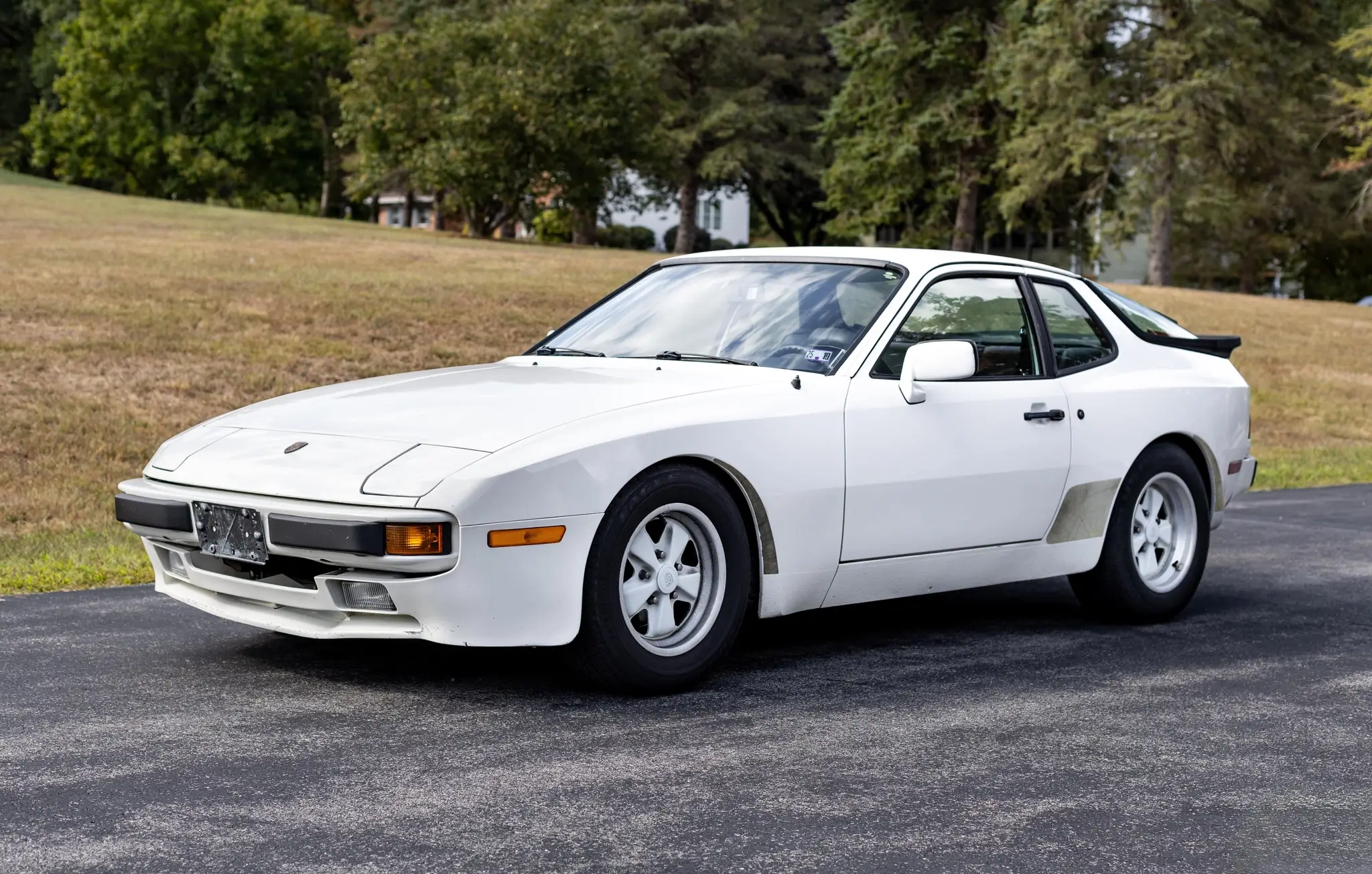 1984 Porsche 944 sold for $4,200
