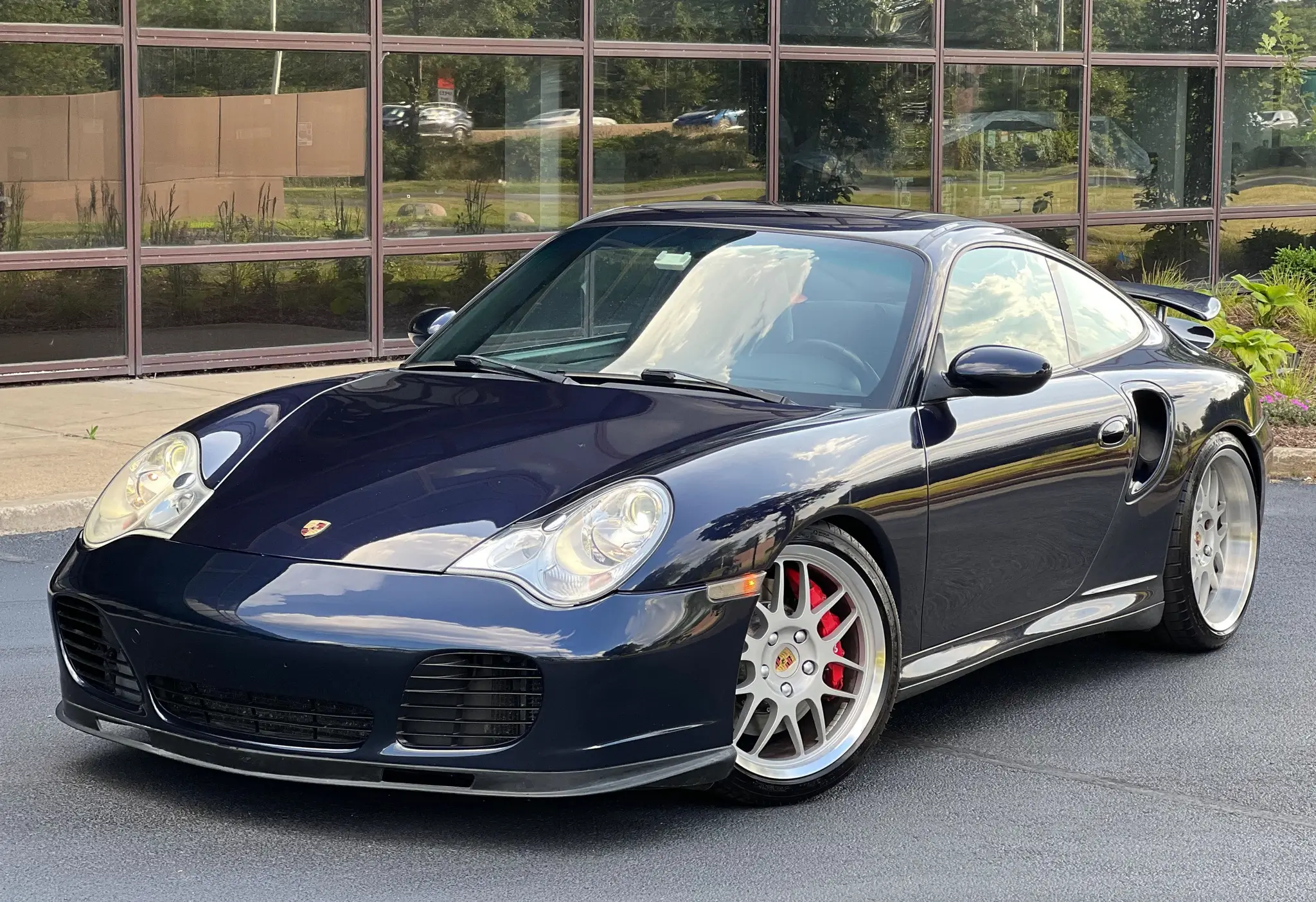 2001 Porsche 911 Turbo sold for $51,500