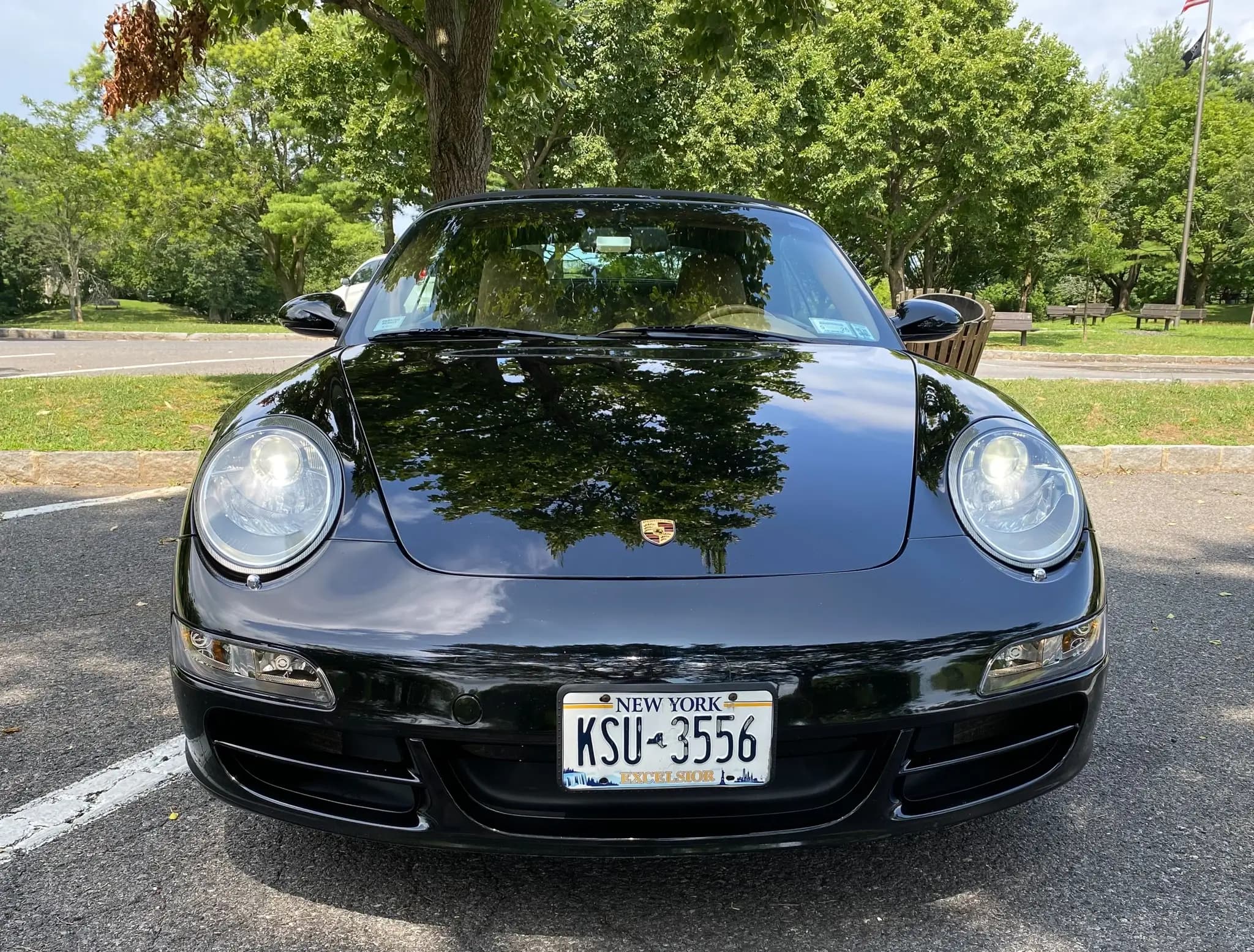 2005 Porsche 911 Cabriolet  sold for $31,750