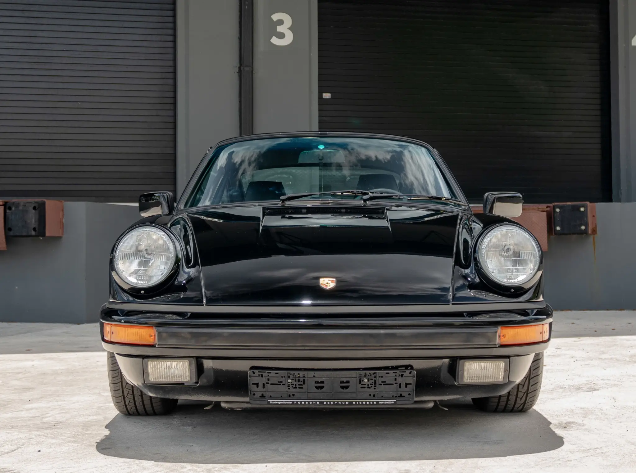 1987 Porsche 911 Carrera sold for $88,000