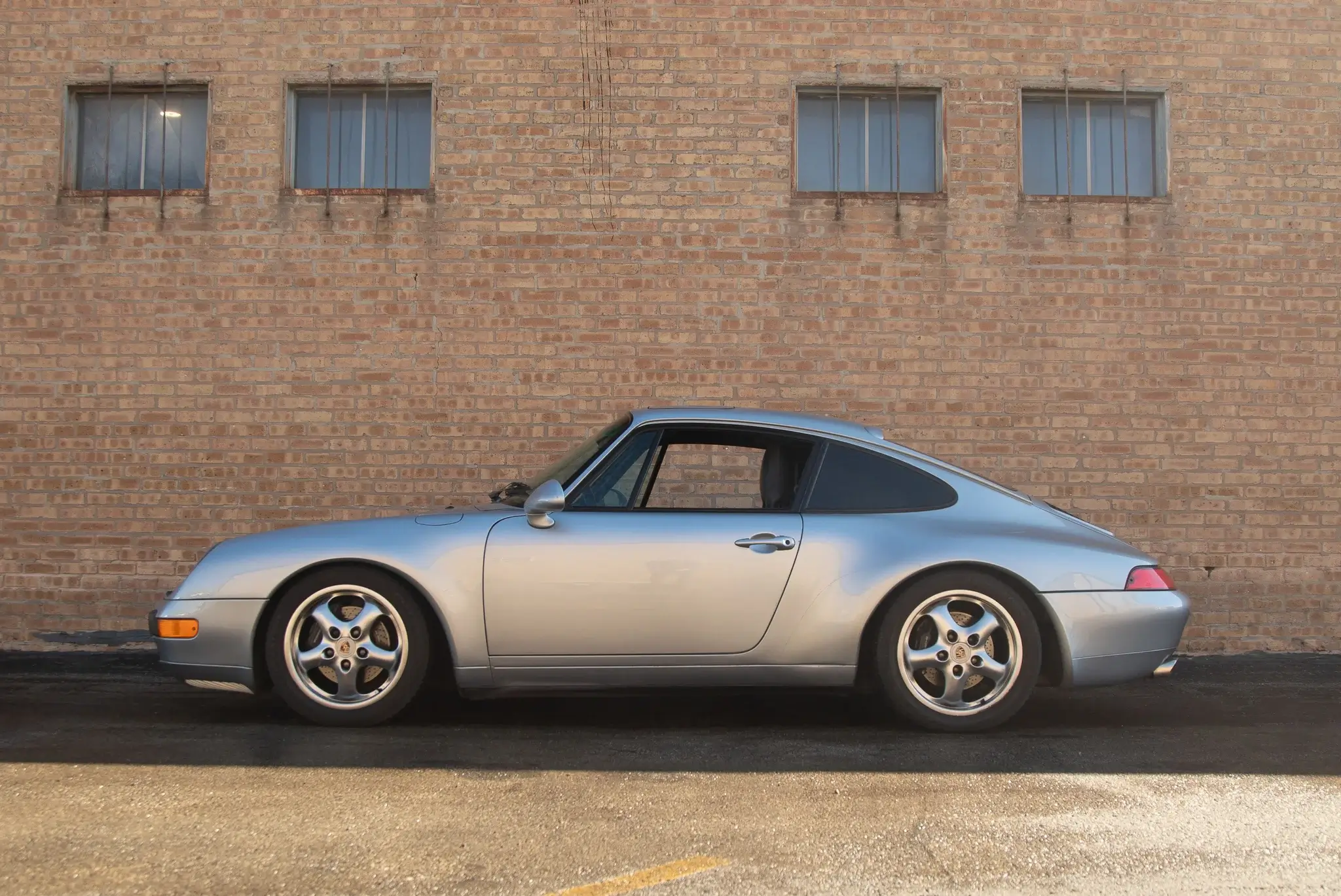 1996 Porsche 911 Carrera sold for $85,993
