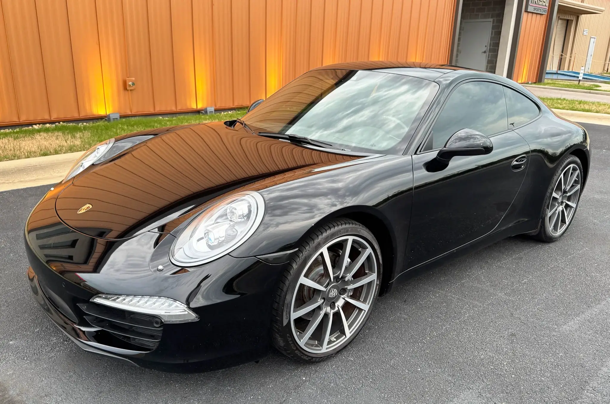 2016 Porsche 911 Carrera sold for $63,000