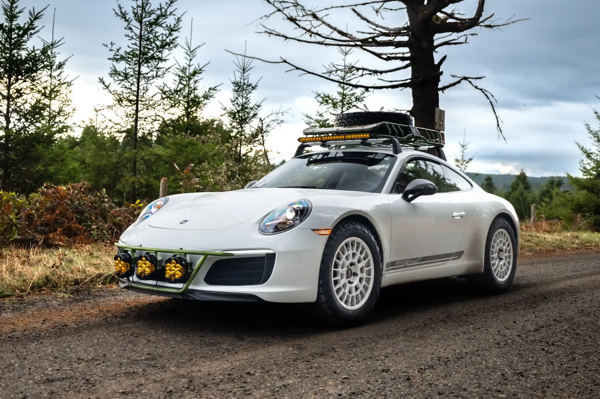 2018 Porsche 911 Carrera T sold for $136,000