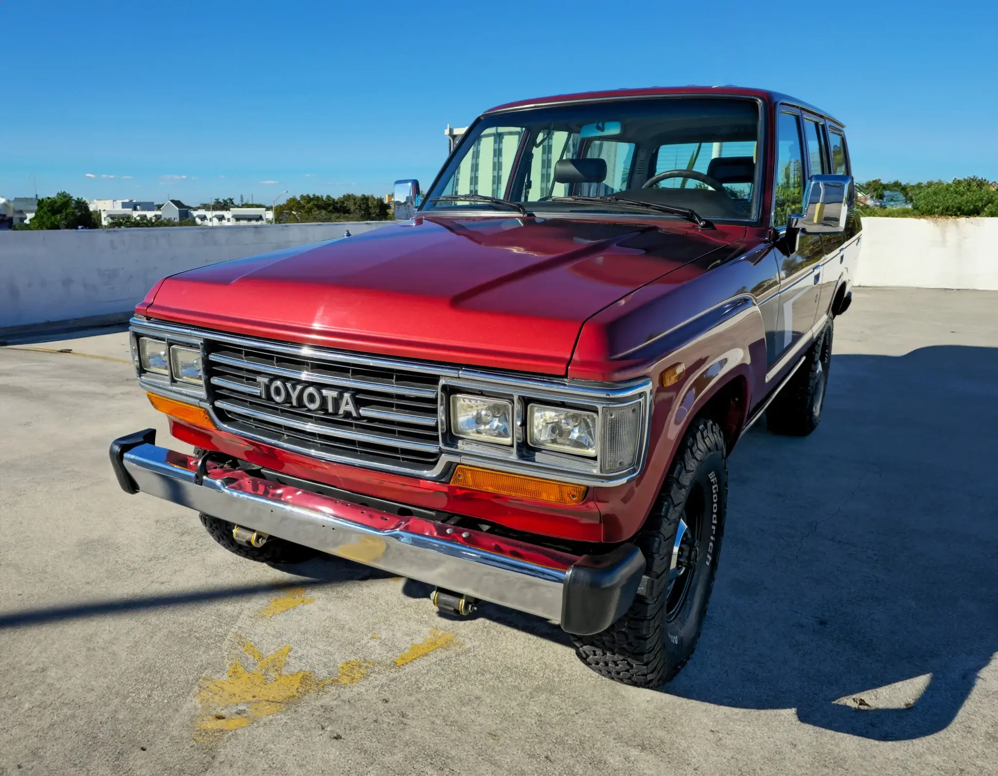 1992 Toyota Land Cruiser FJ62 sold for $30,000