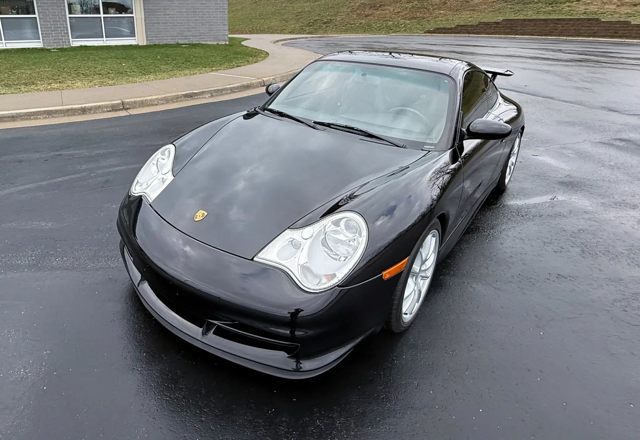 2004 Porsche 911 GT3 sold for $80,246
