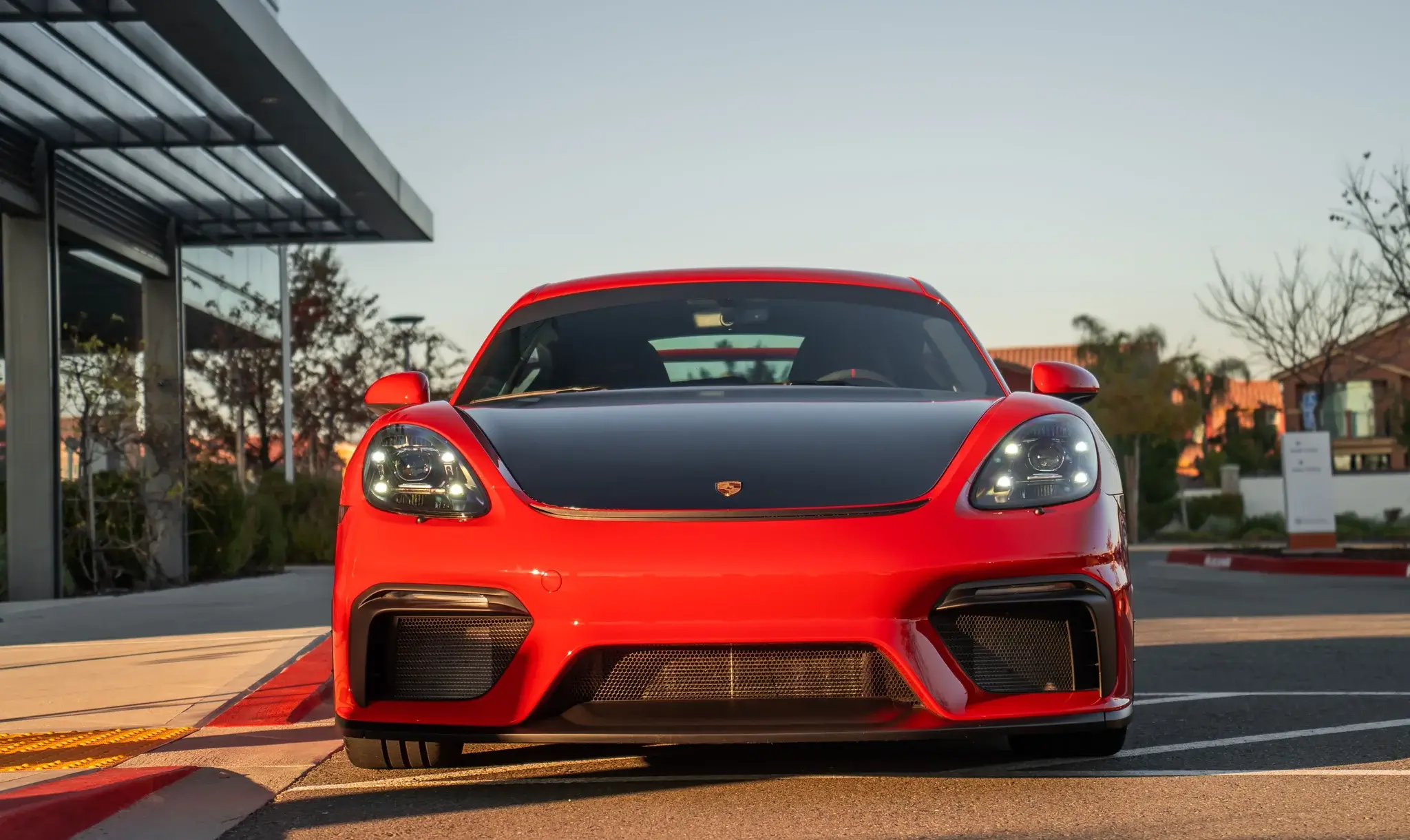 2022 Porsche 718 Cayman GT4 sold for $133,000