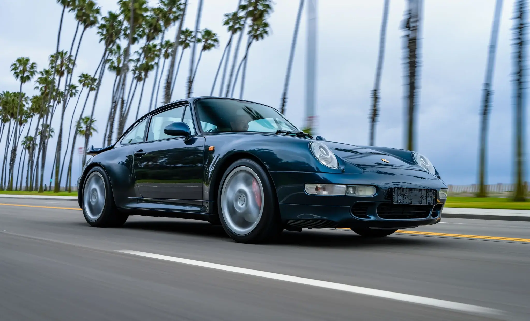 1998 Porsche 911 Turbo sold for $281,000