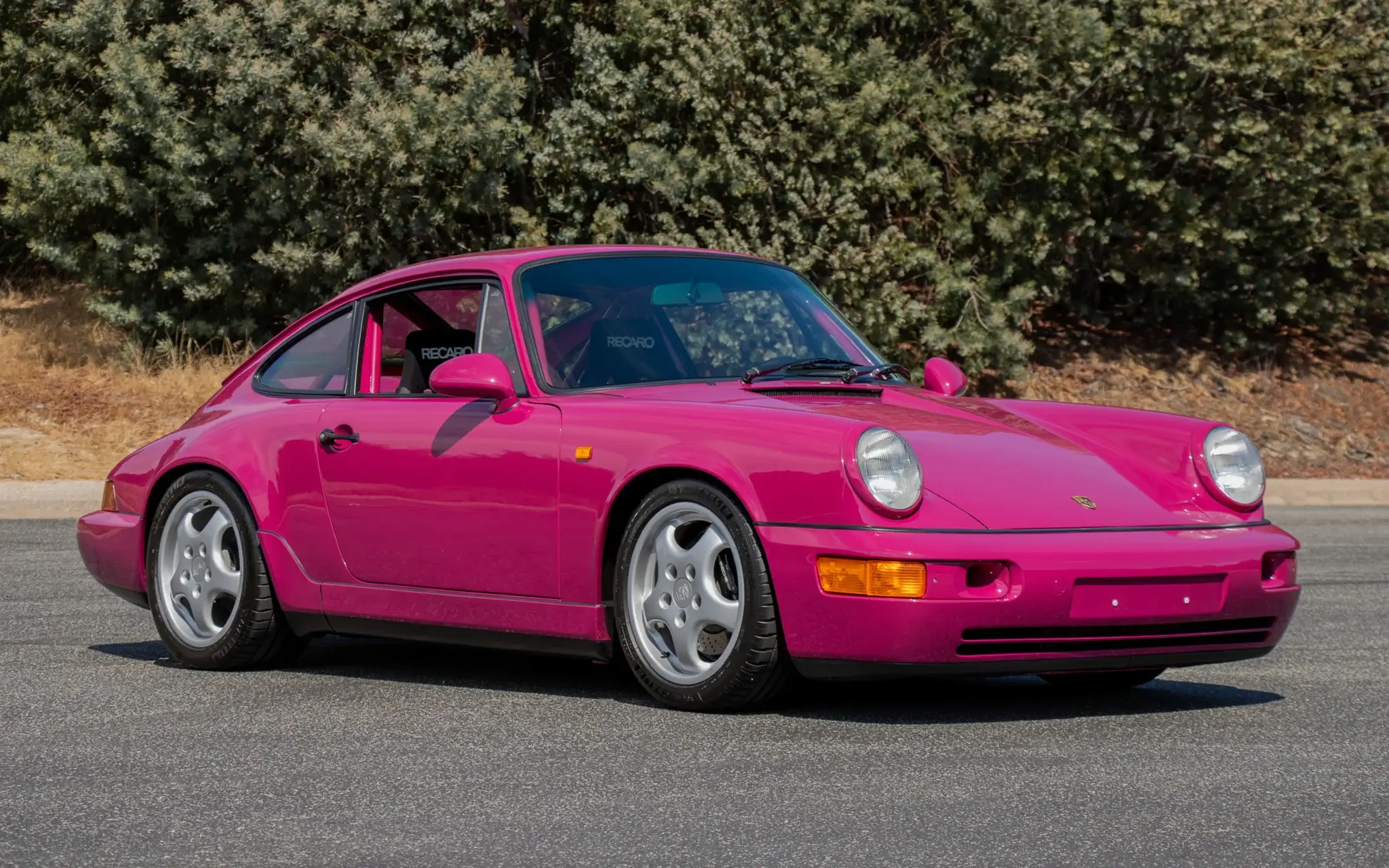 1992 Porsche 911 Carrera RS sold for $432,722