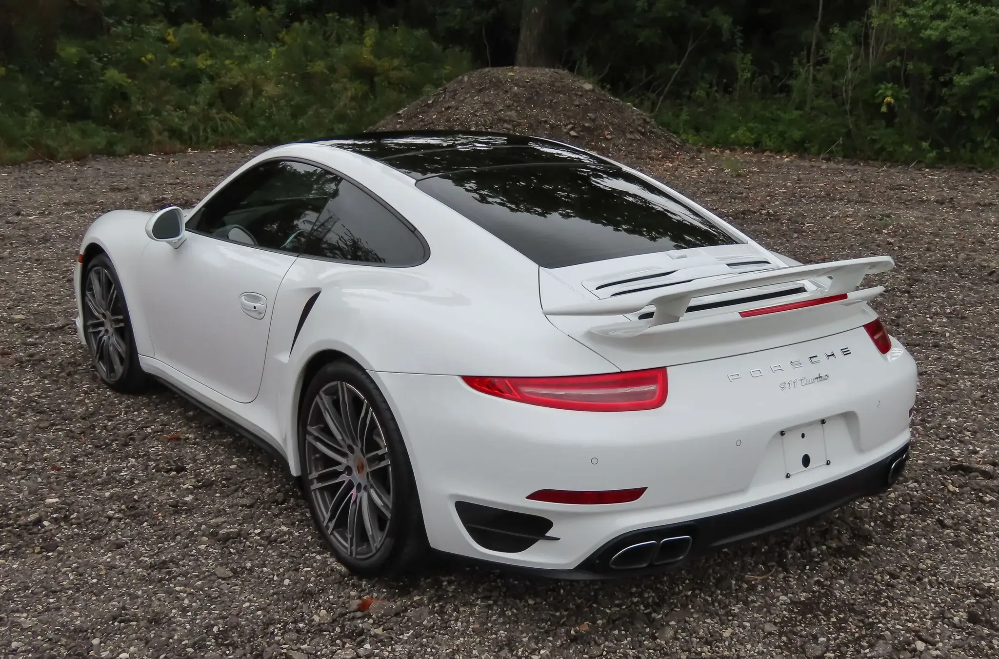2014 Porsche 911 Turbo sold for $89,250