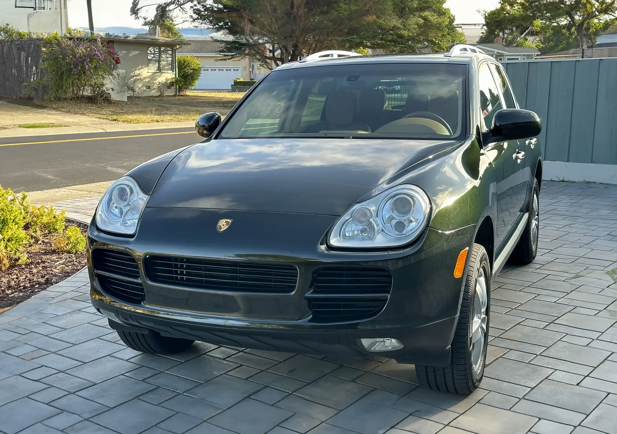 2006 Porsche Cayenne S sold for $12,250