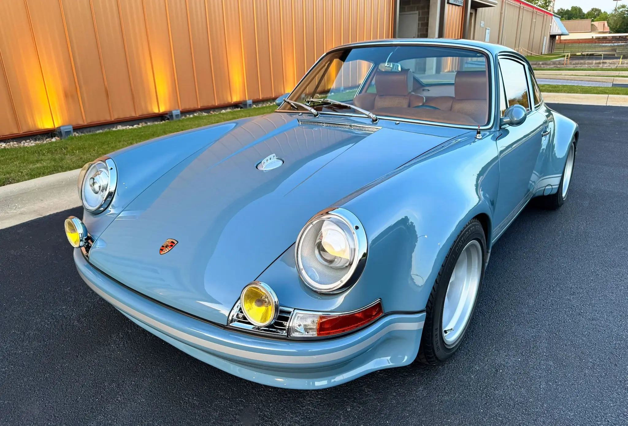 1967 Porsche 911 Coupe sold for $355,000