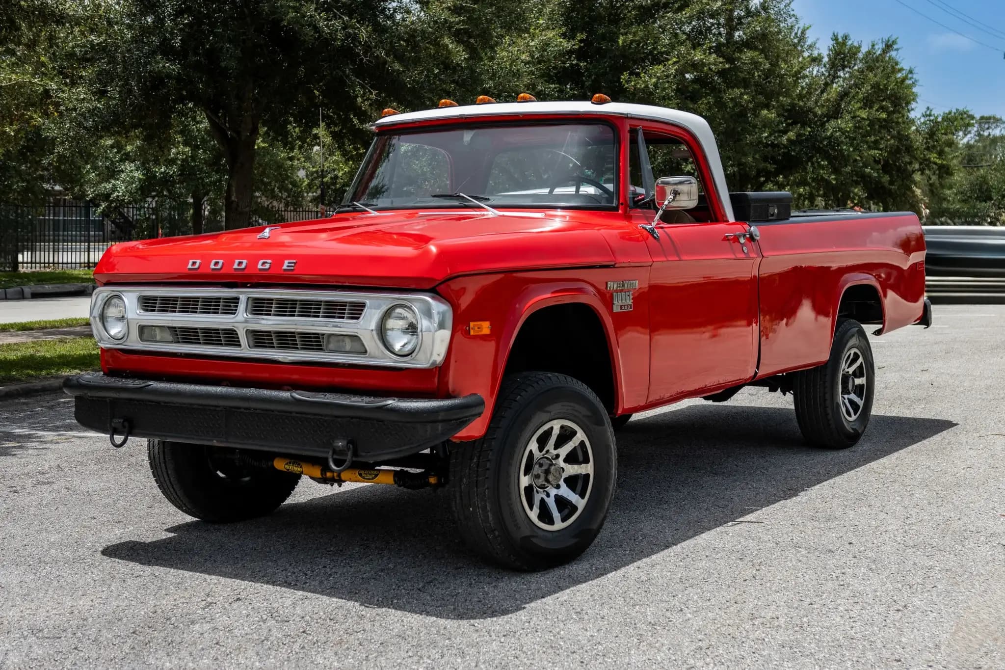 1969 Dodge Power Wagon sold for $6,050