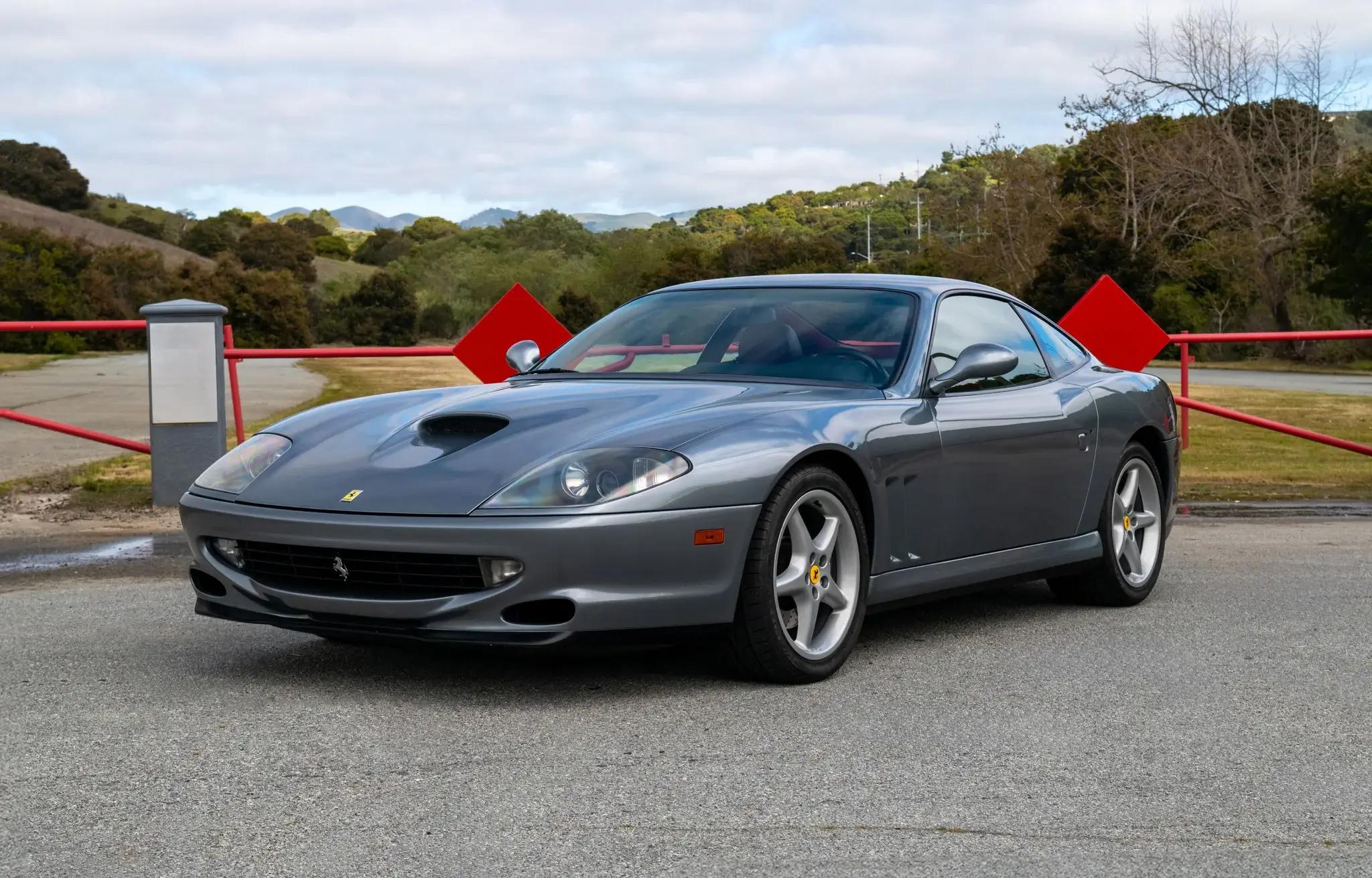 1998 Ferrari 550 Maranello sold for $120,000