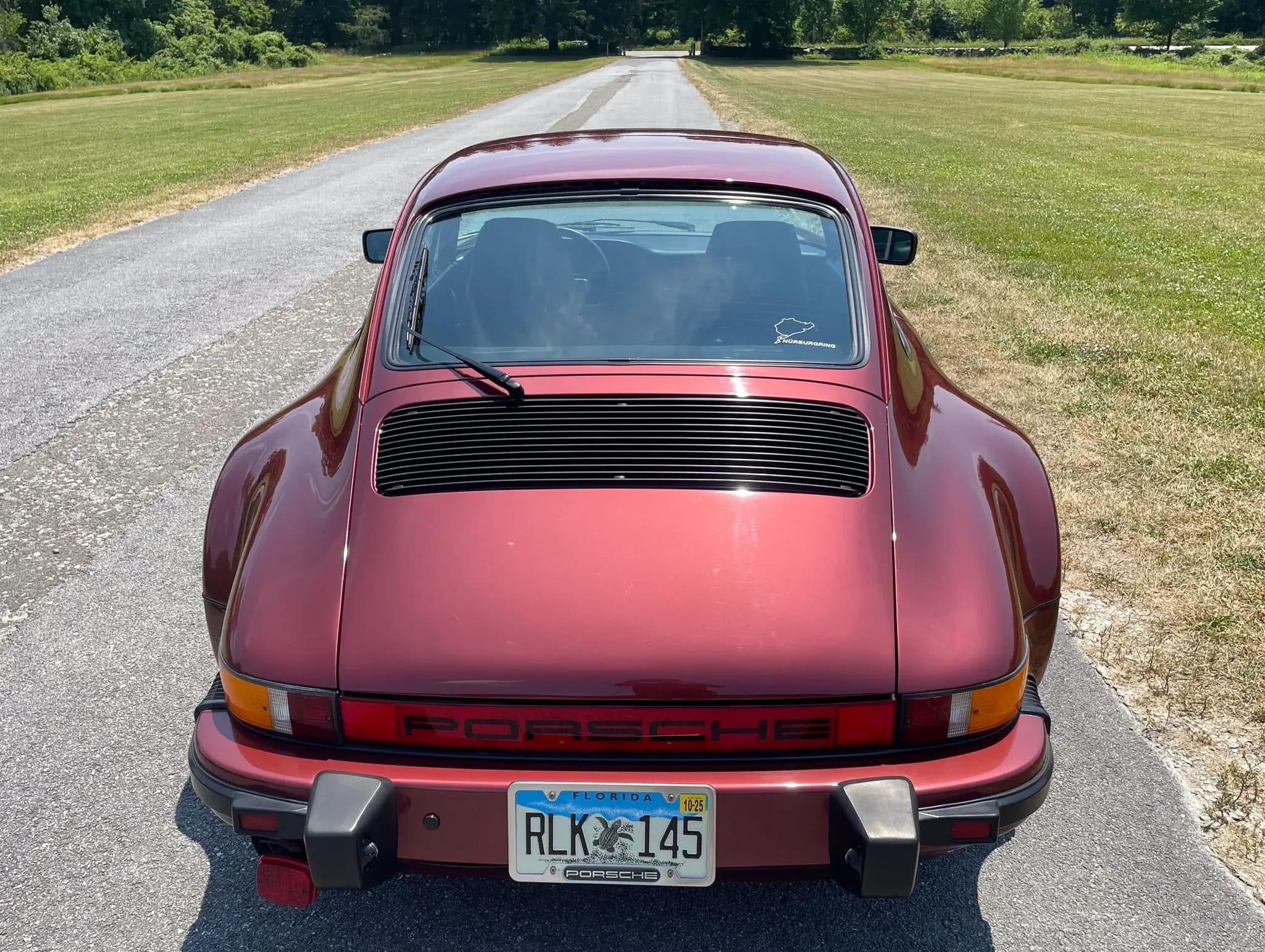 1986 Porsche 911 Carrera sold for $123,000