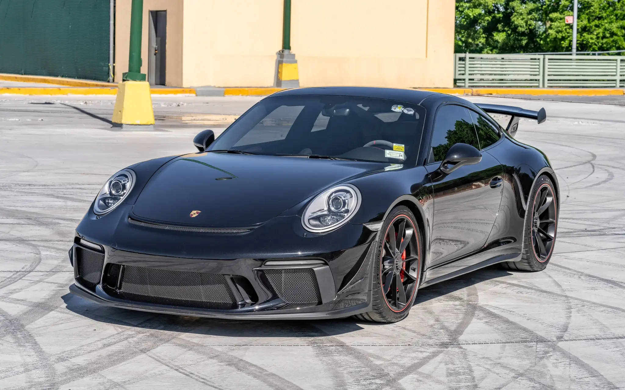 2018 Porsche 911 GT3 sold for $170,000