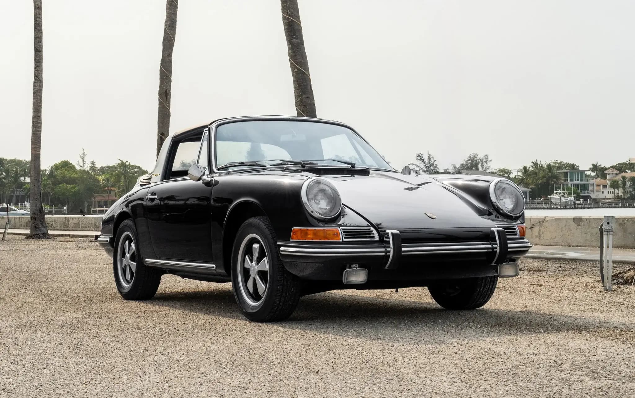 1967 Porsche 912 Targa sold for $60,000