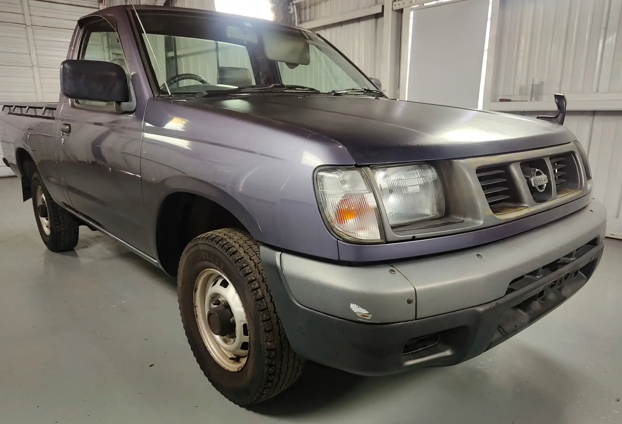 1997 Nissan Datsun Truck sold for $2,500