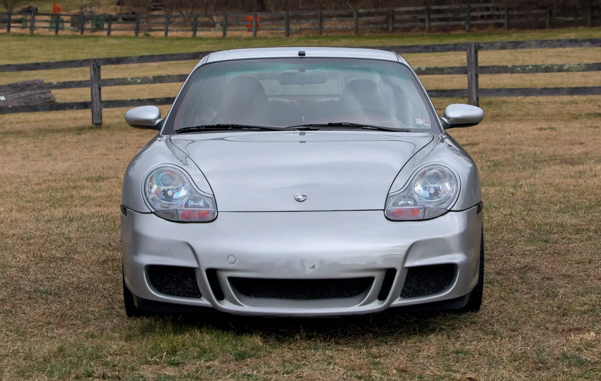 1999 Porsche 911 Carrera sold for $23,000
