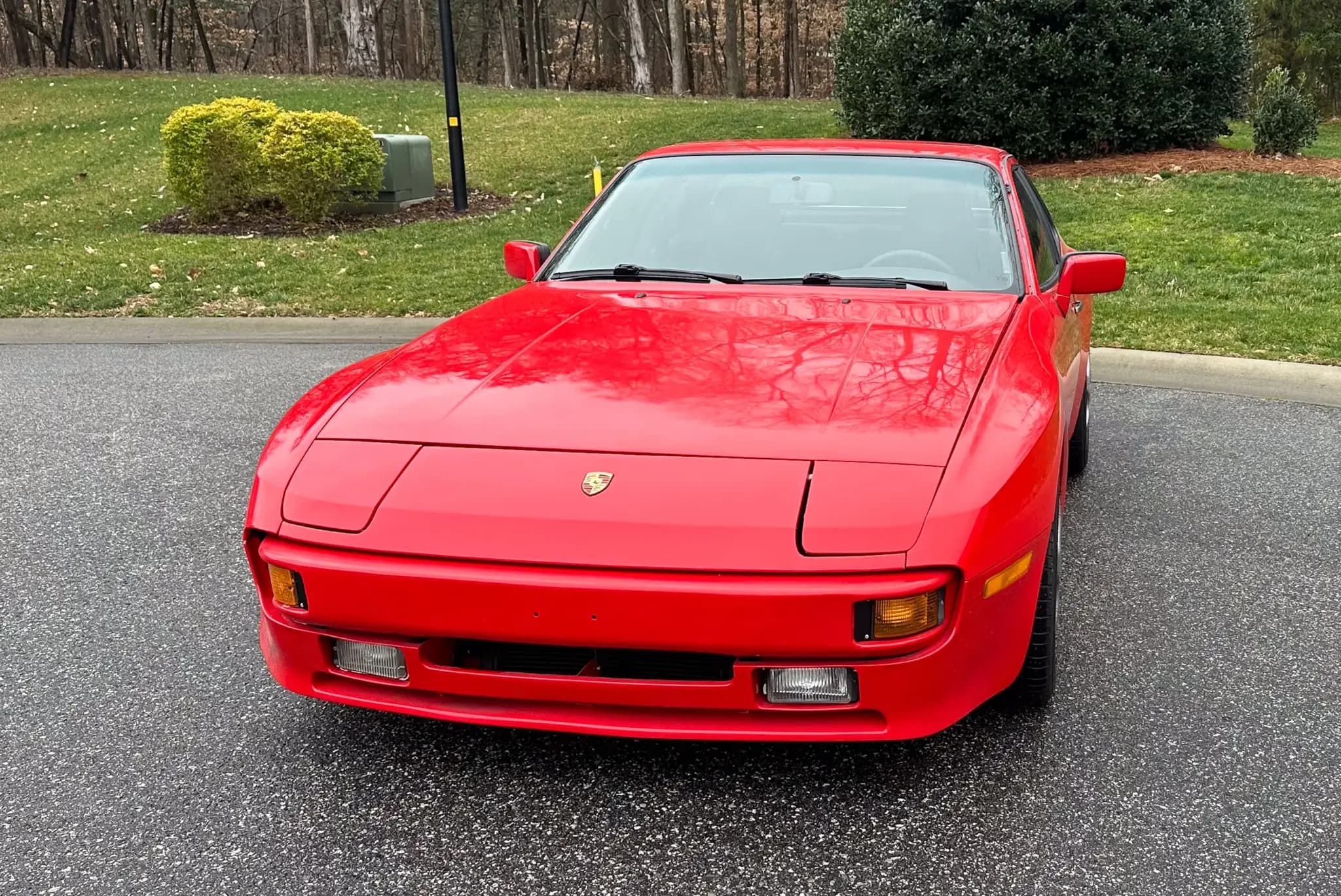 1987 Porsche 944 sold for $9,000